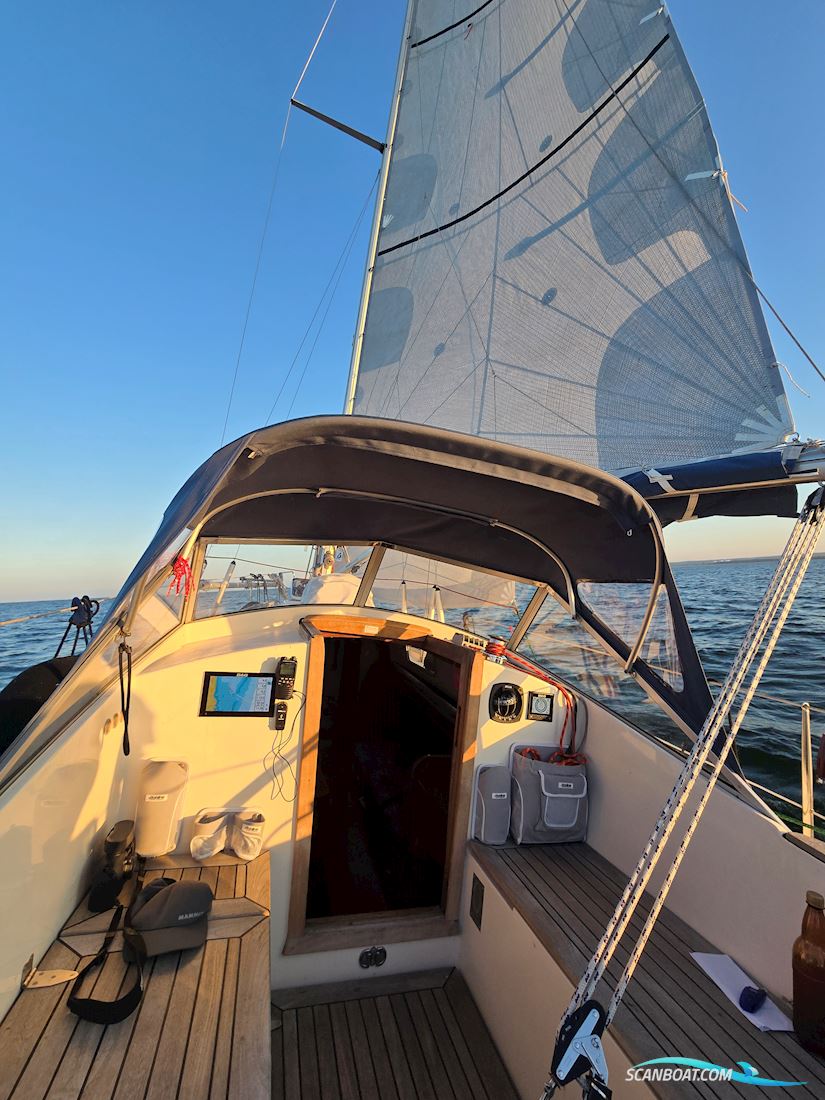 Hallberg-Rassy Monsun 31