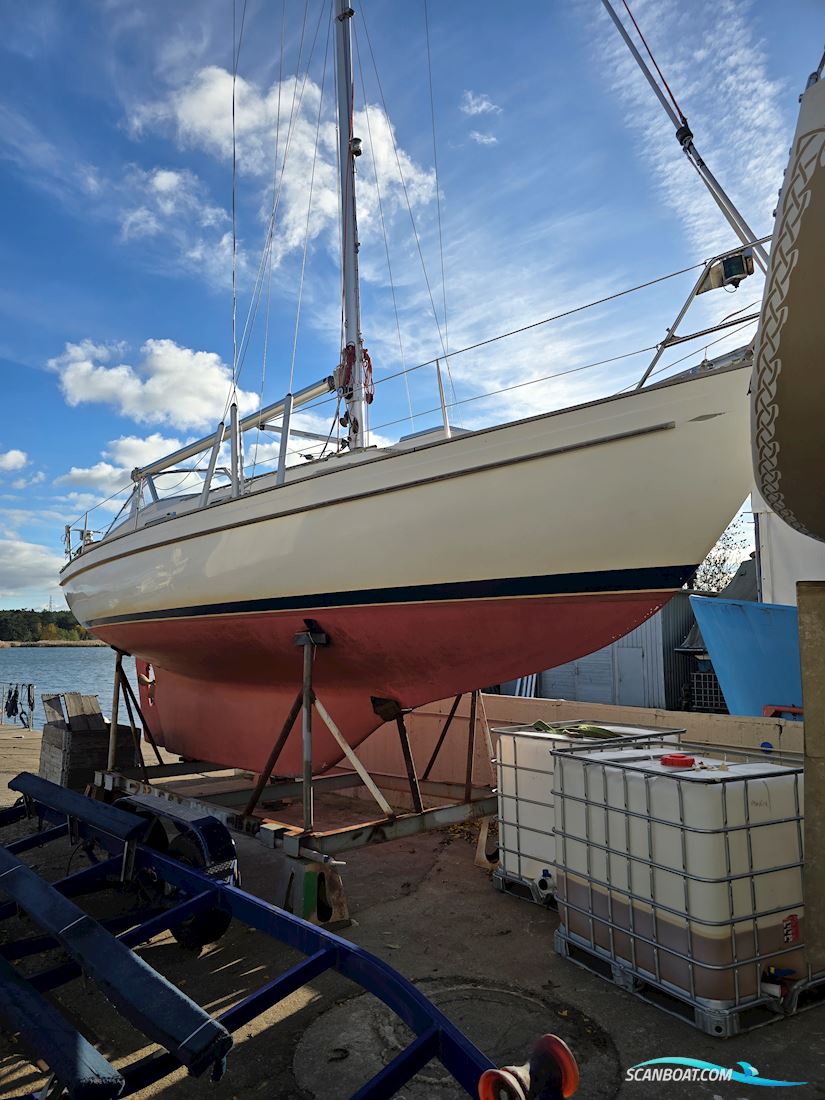 Hallberg-Rassy Monsun 31