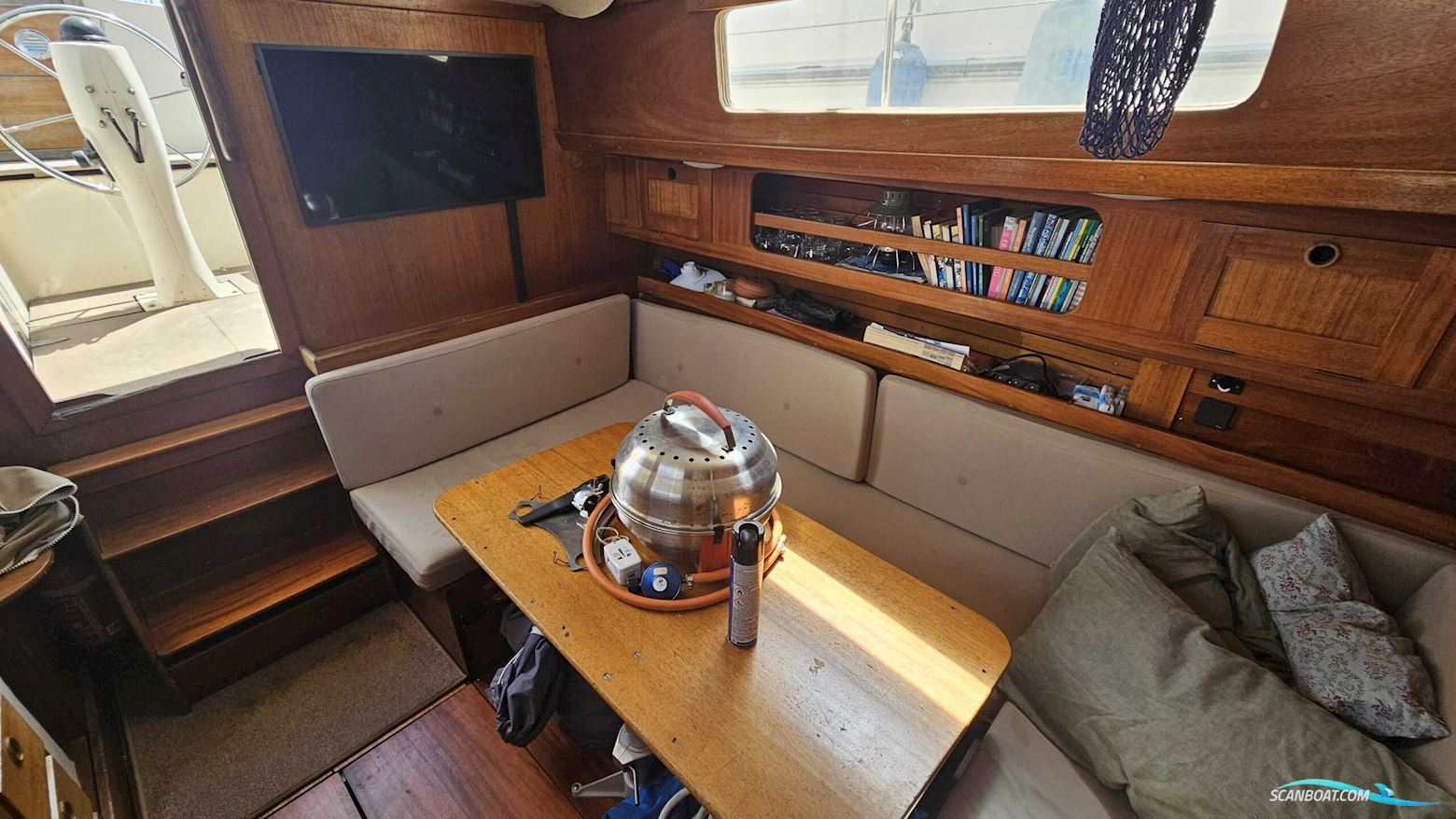 Hallberg-rassy Ramus 35