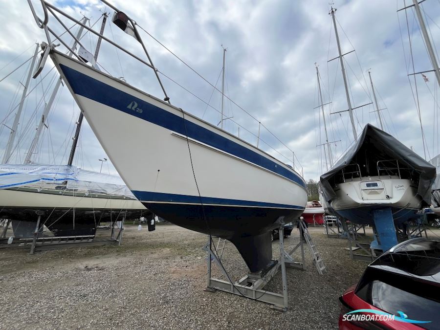 Hallerg Rassy 29