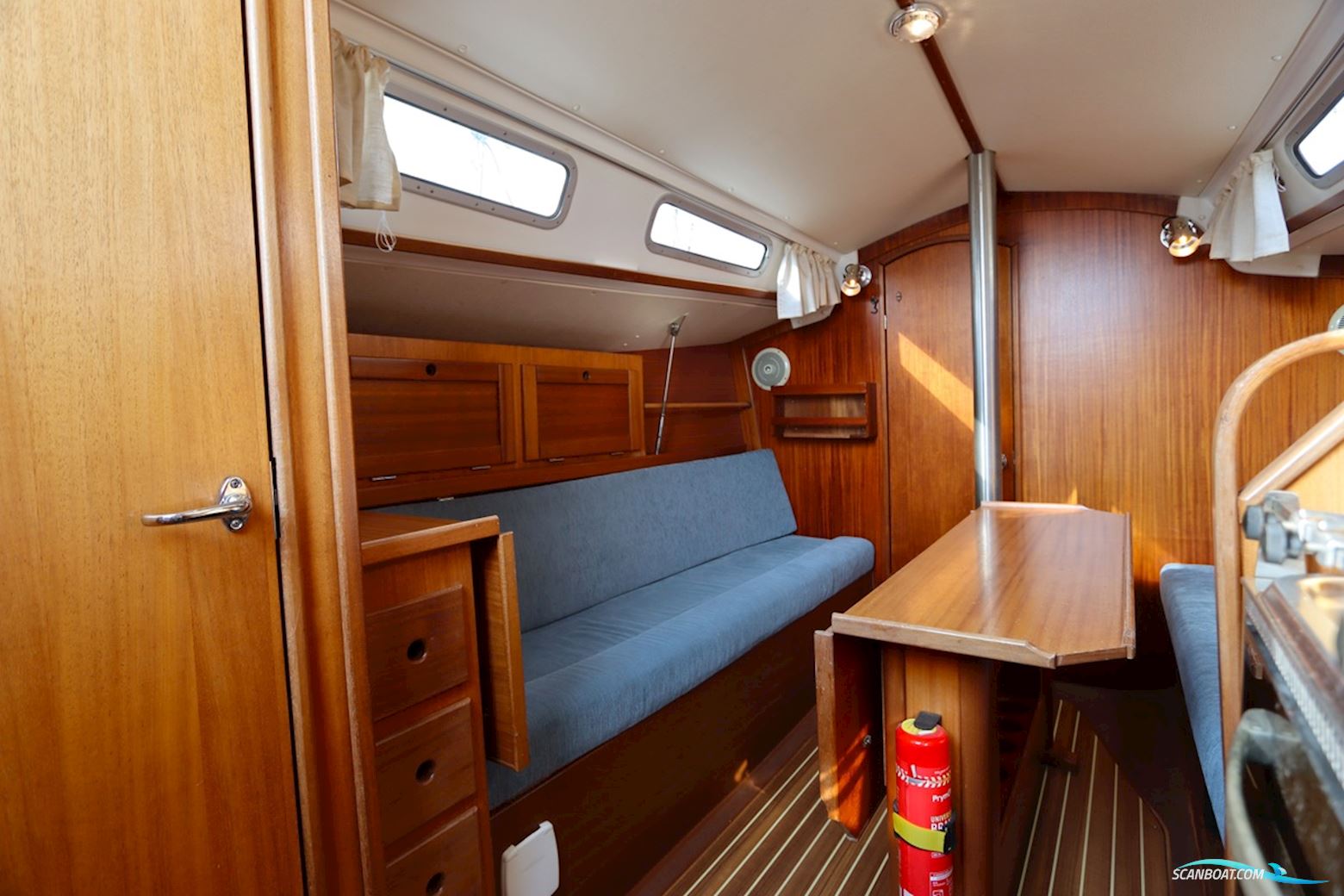 Hanse 301
