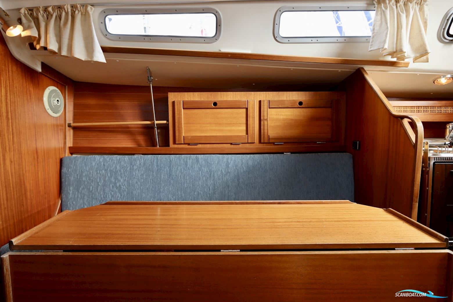 Hanse 301