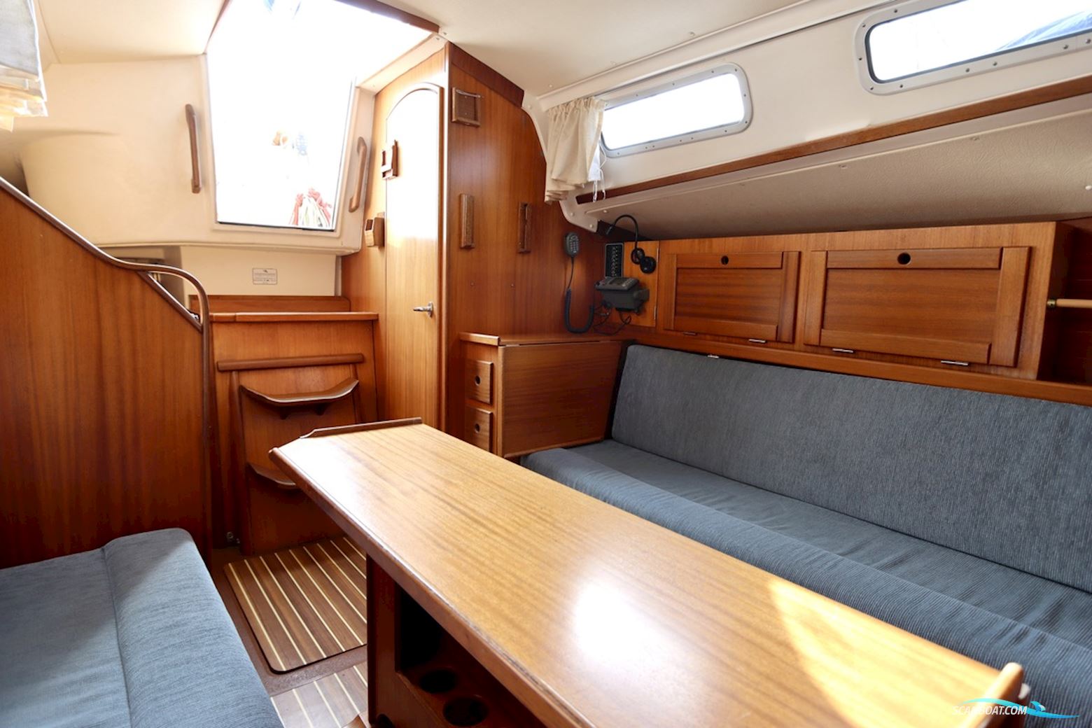 Hanse 301