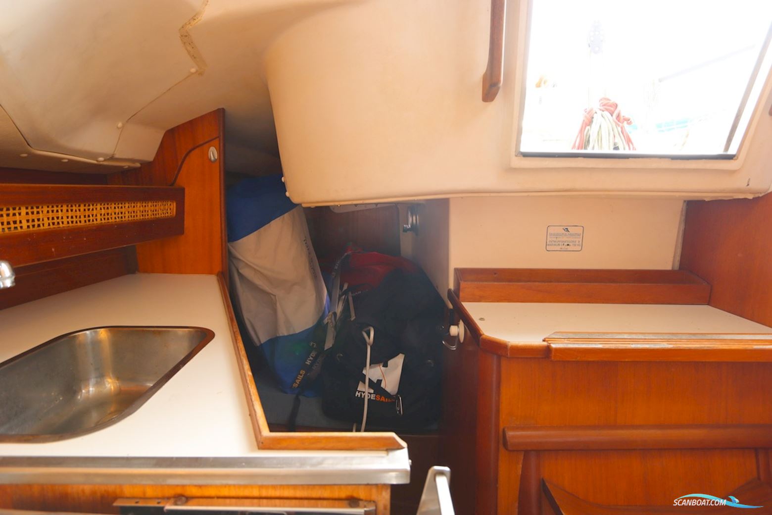 Hanse 301