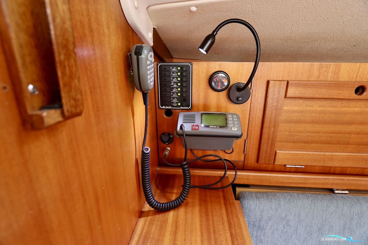 Hanse 301