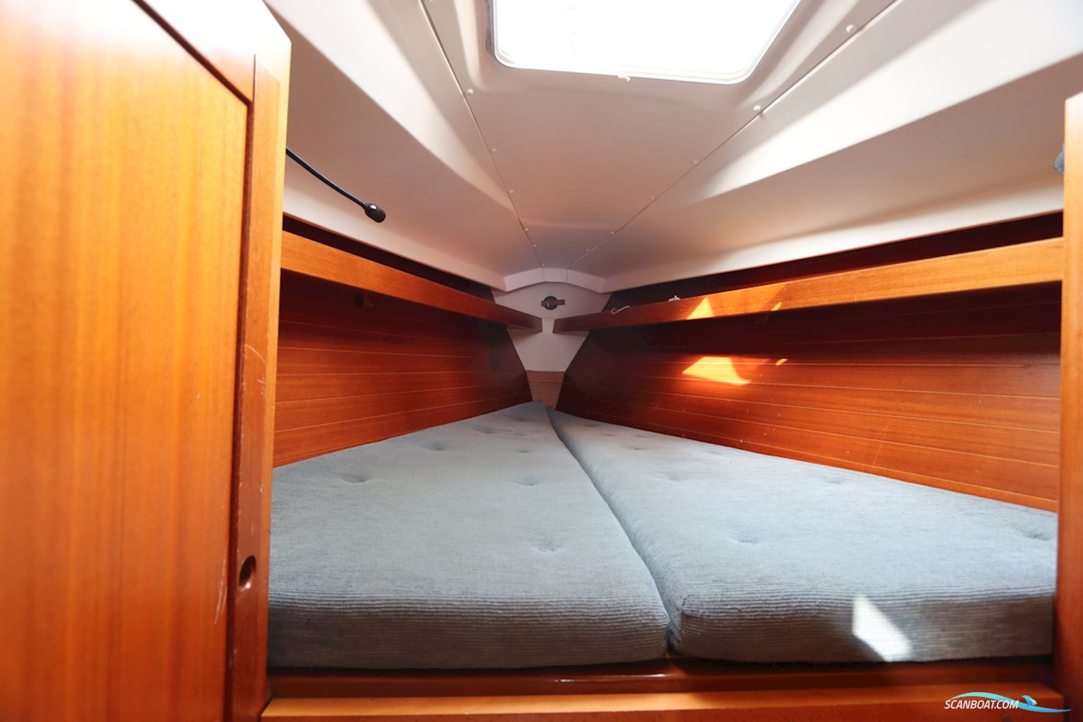 Hanse 301