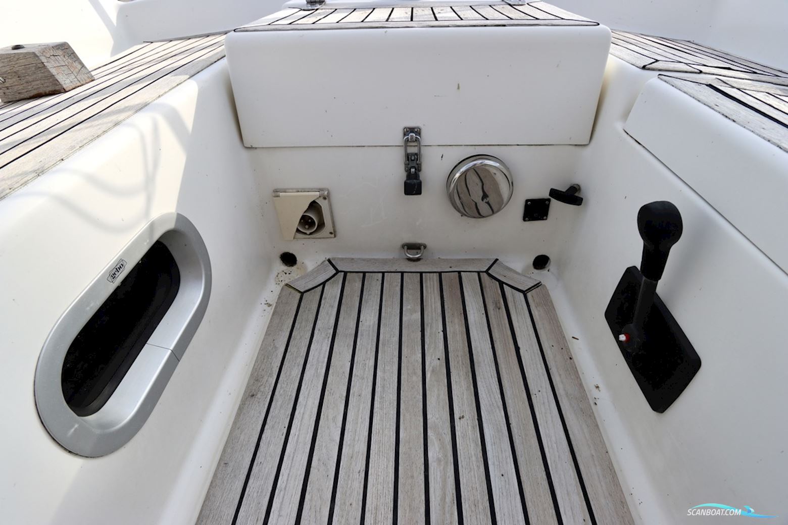 Hanse 301