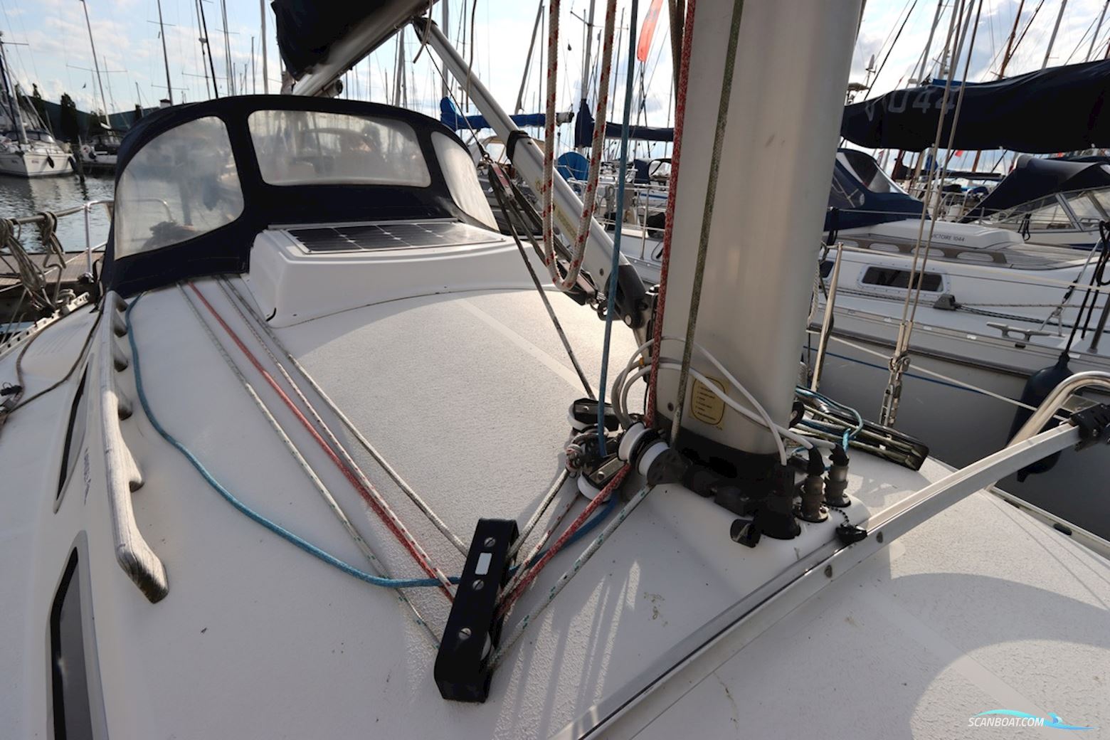 Hanse 301
