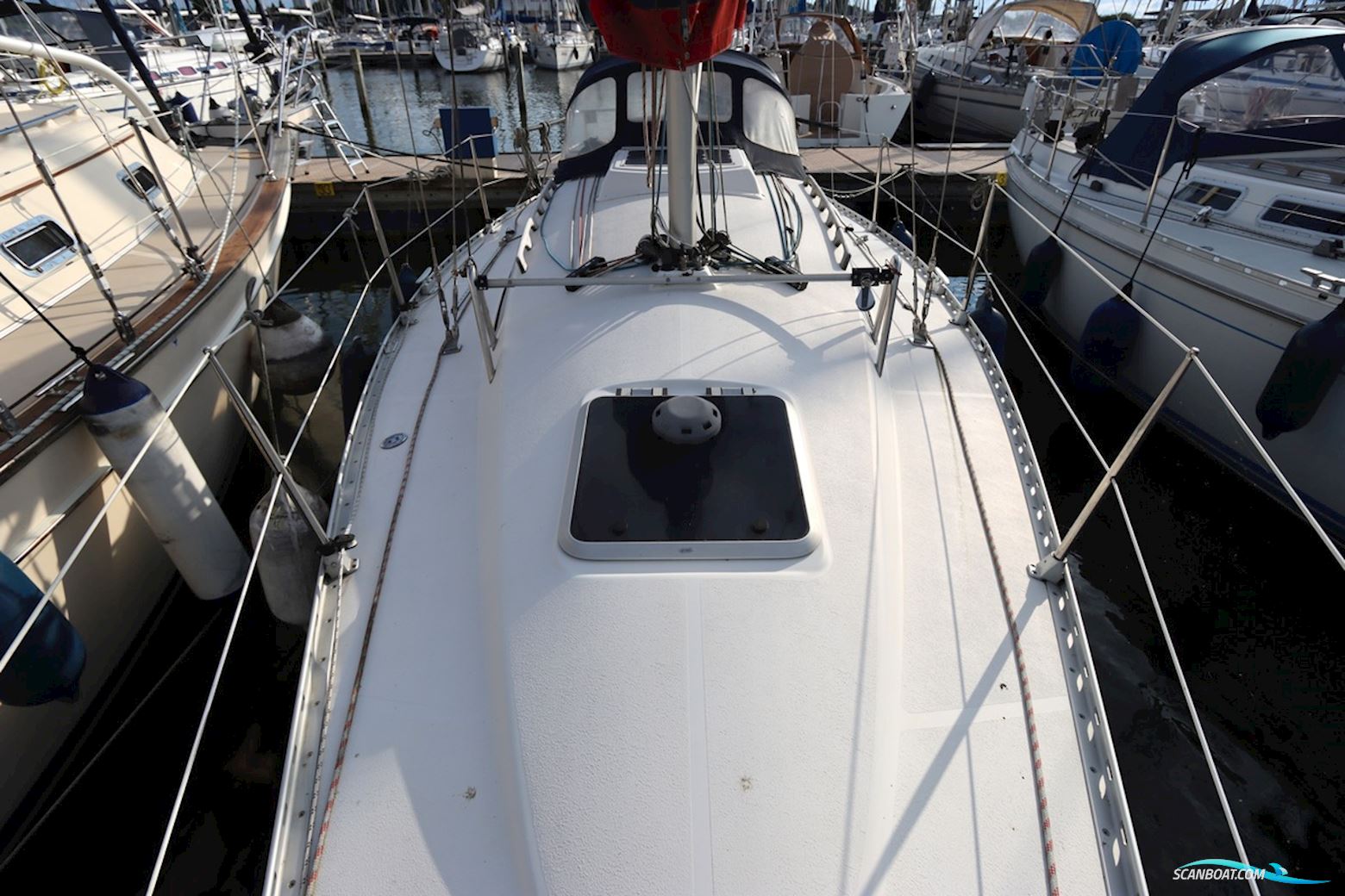 Hanse 301