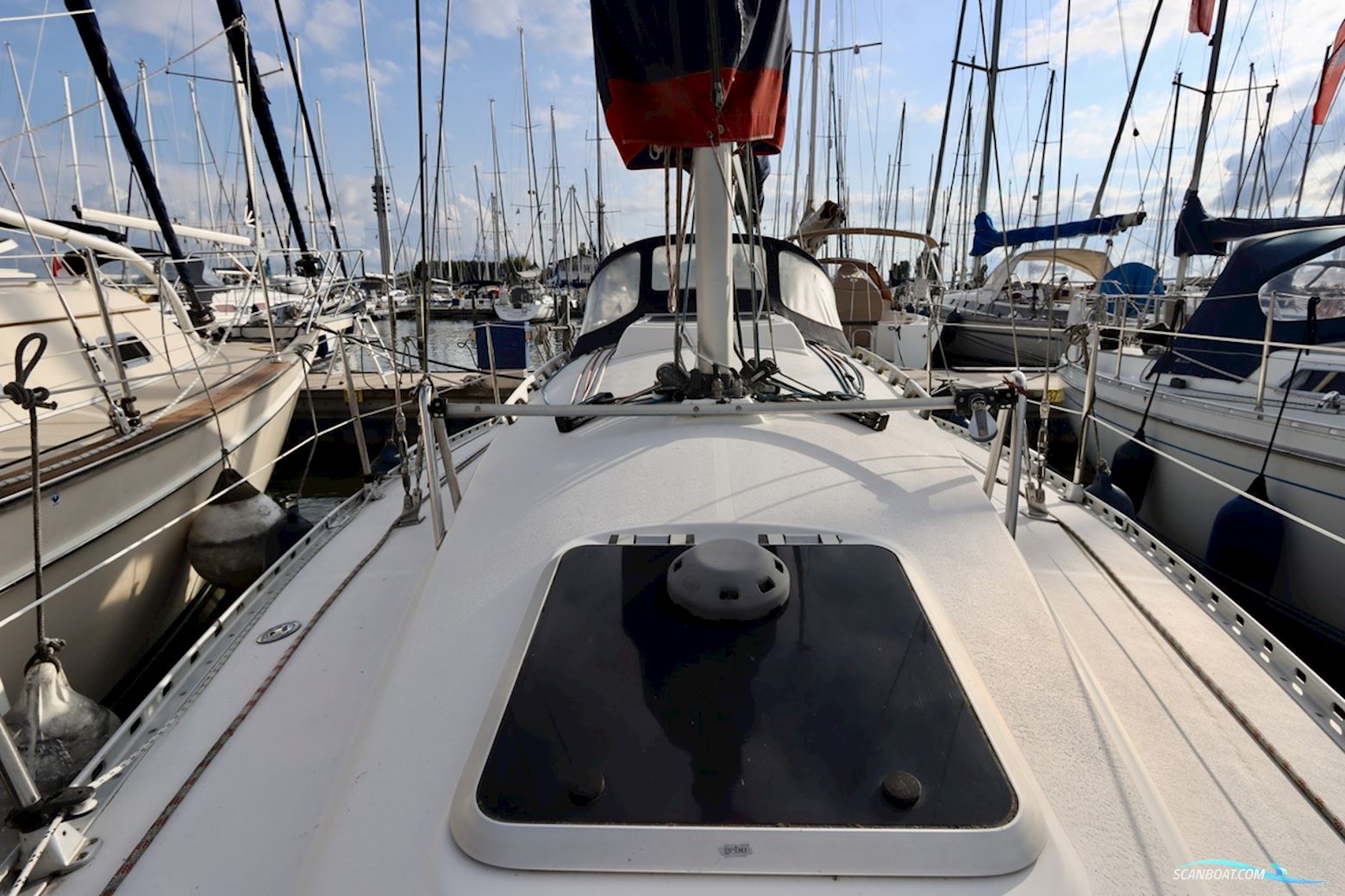 Hanse 301