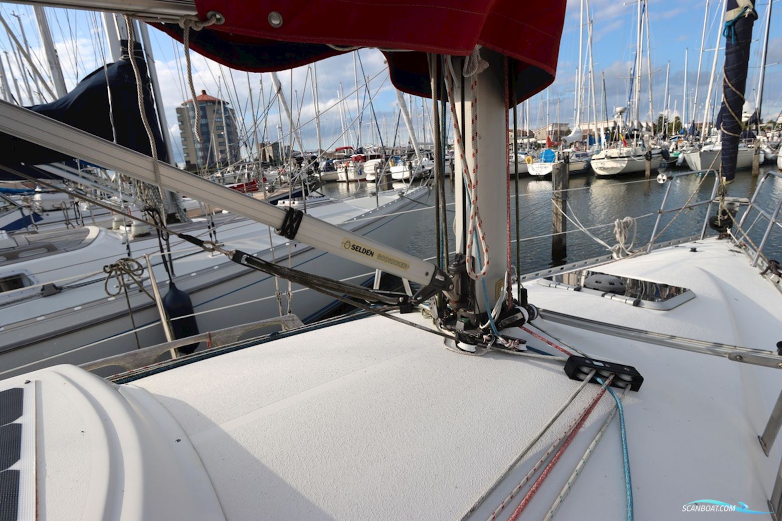 Hanse 301