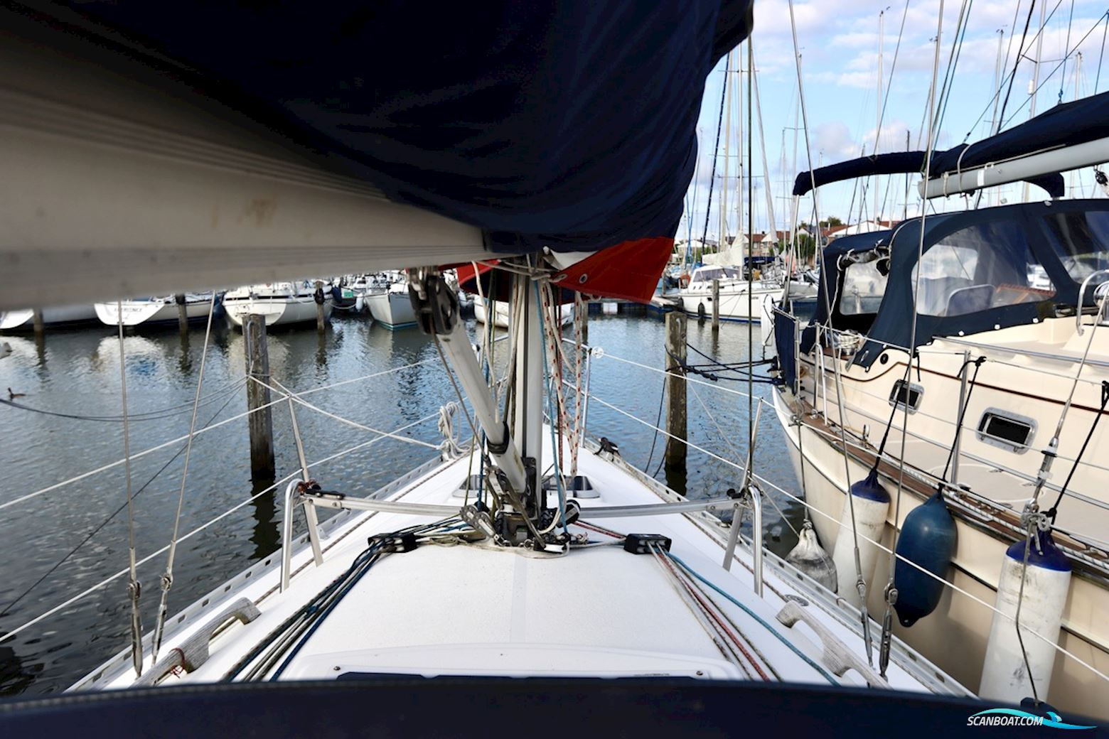 Hanse 301