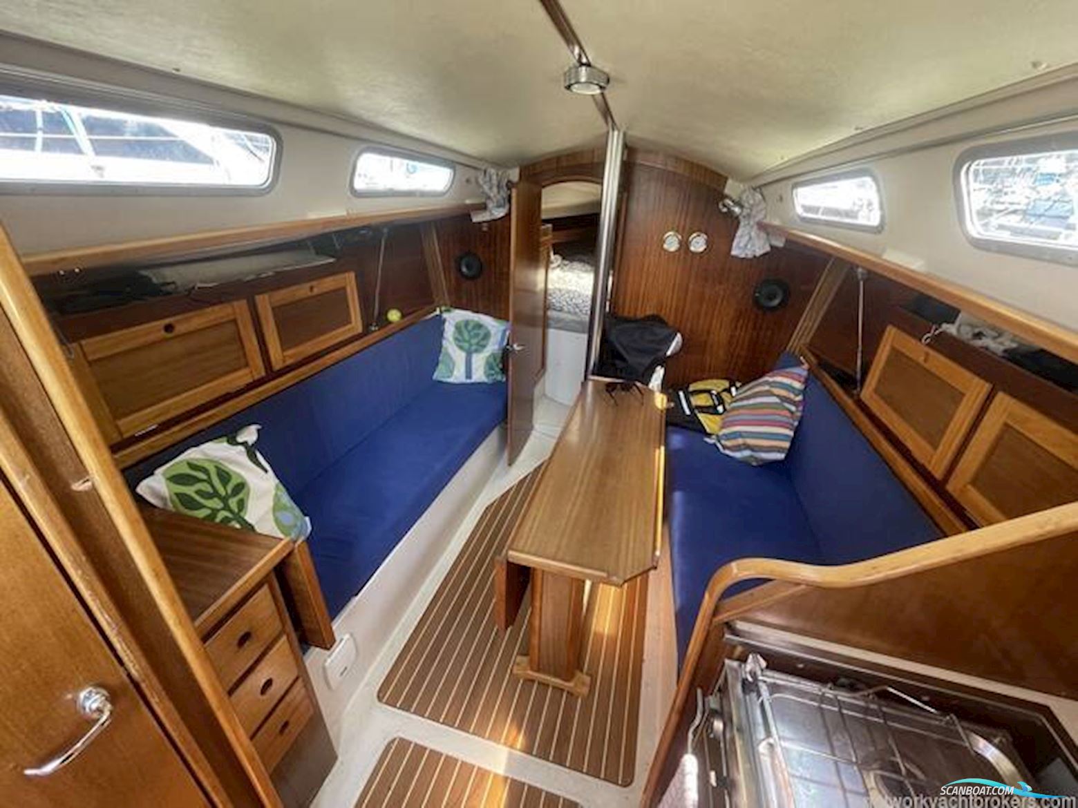 Hanse 301