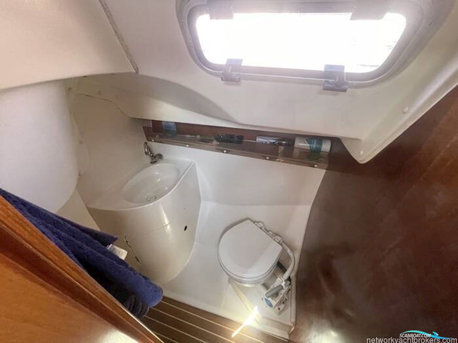 Hanse 301