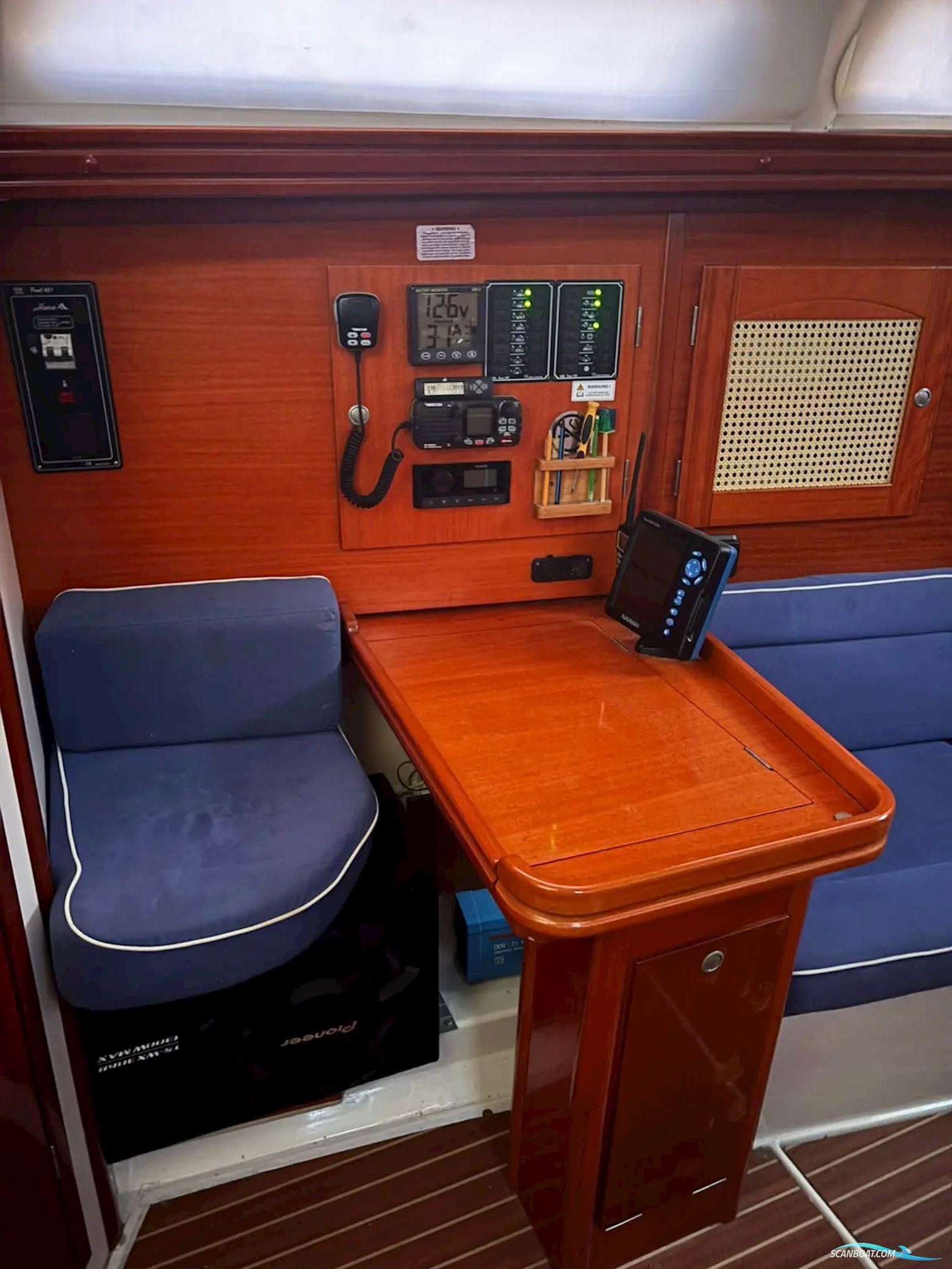 Hanse 312