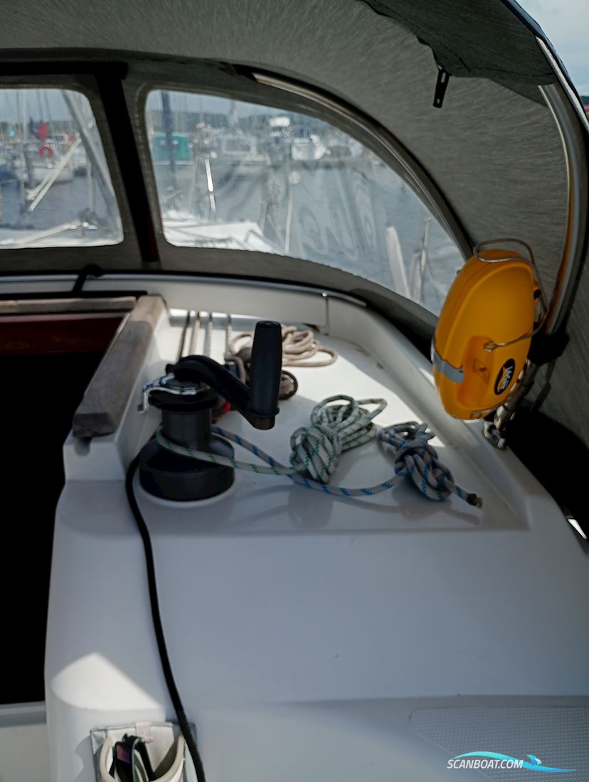 Hanse 320