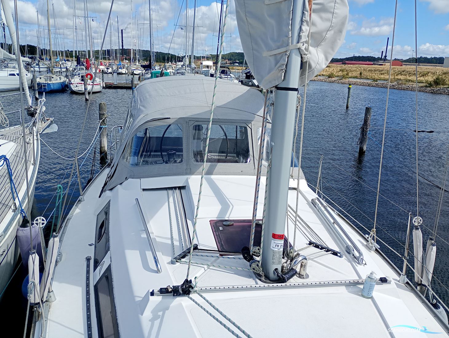 Hanse 320