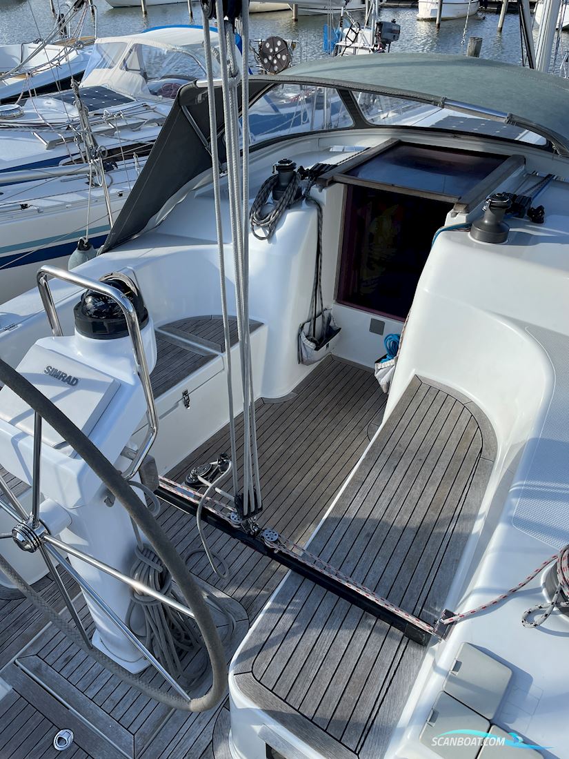 Hanse 320