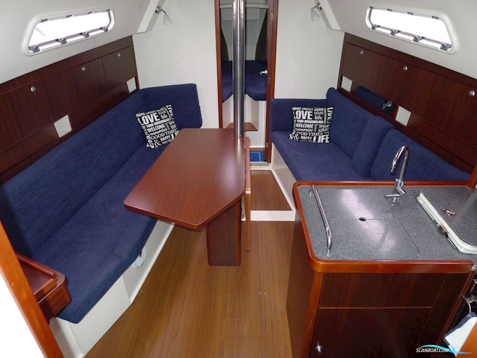 Hanse 320