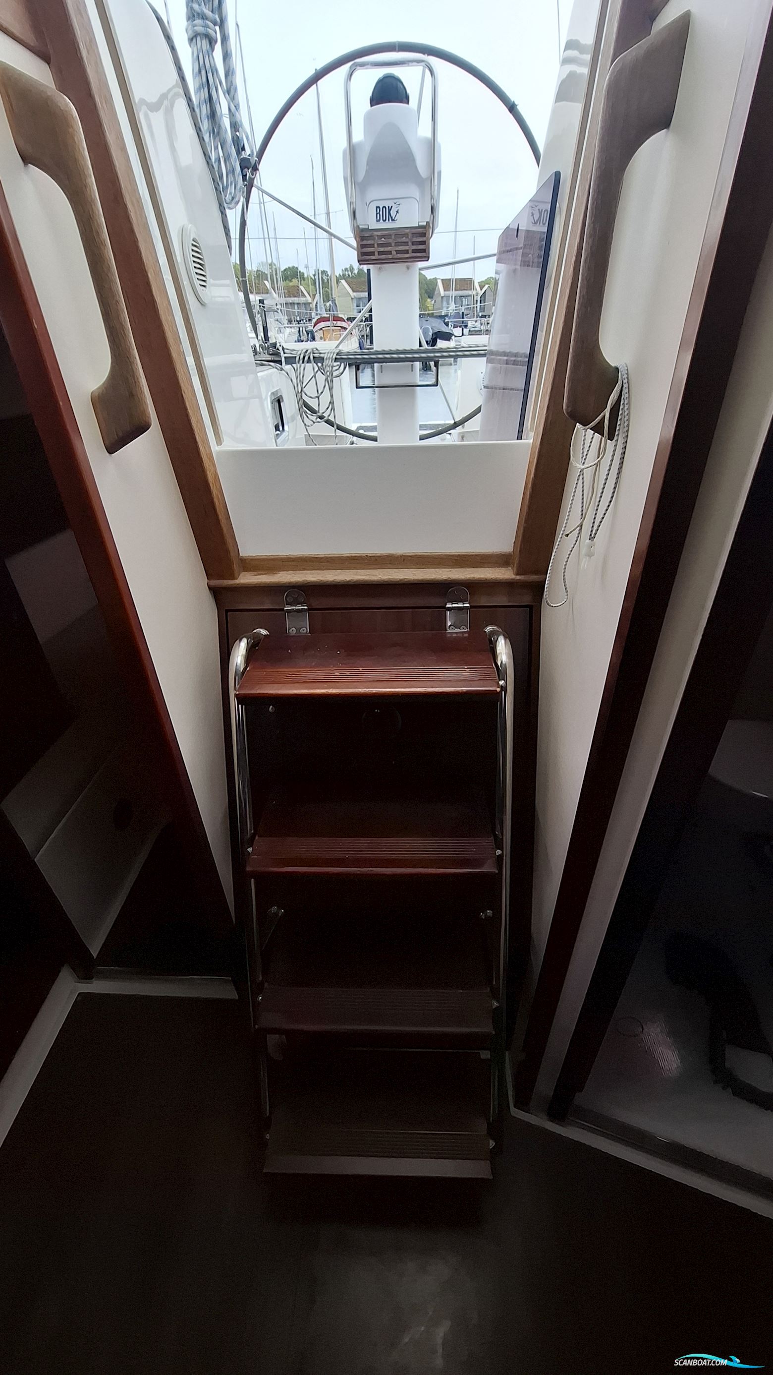 Hanse 320