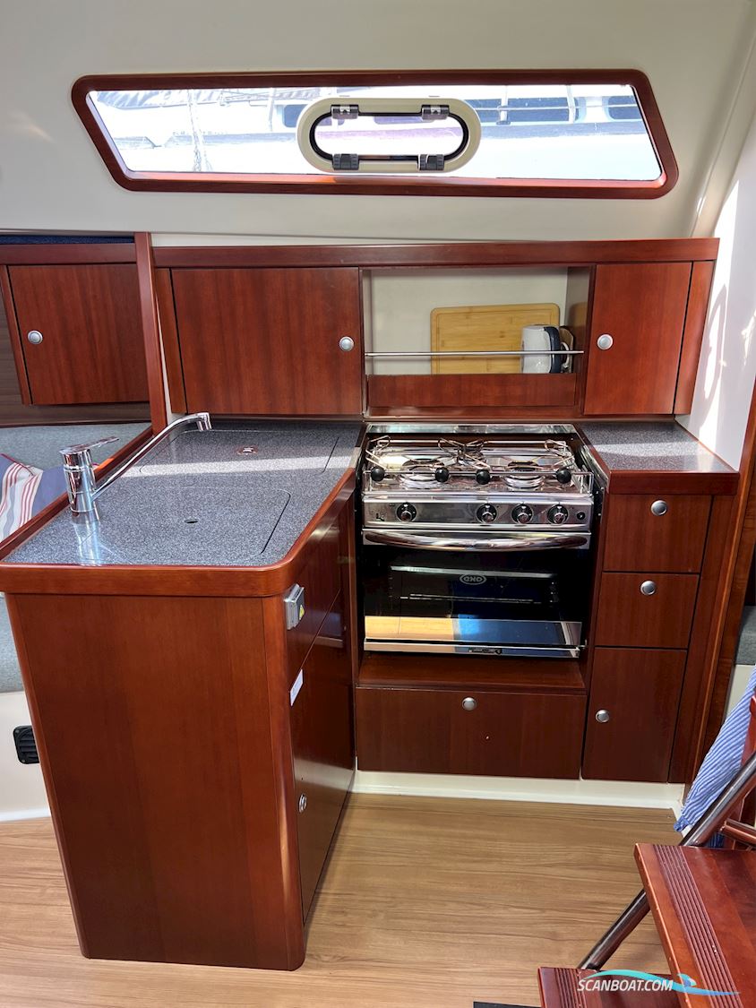 Hanse 320