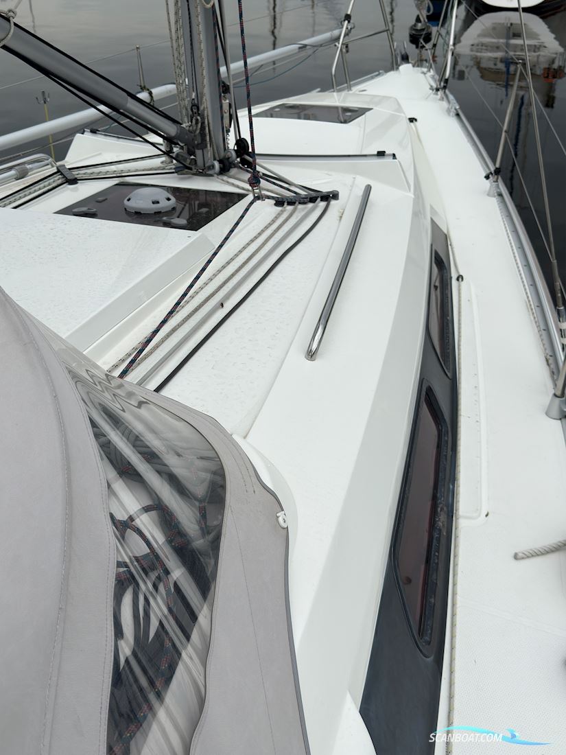 Hanse 320