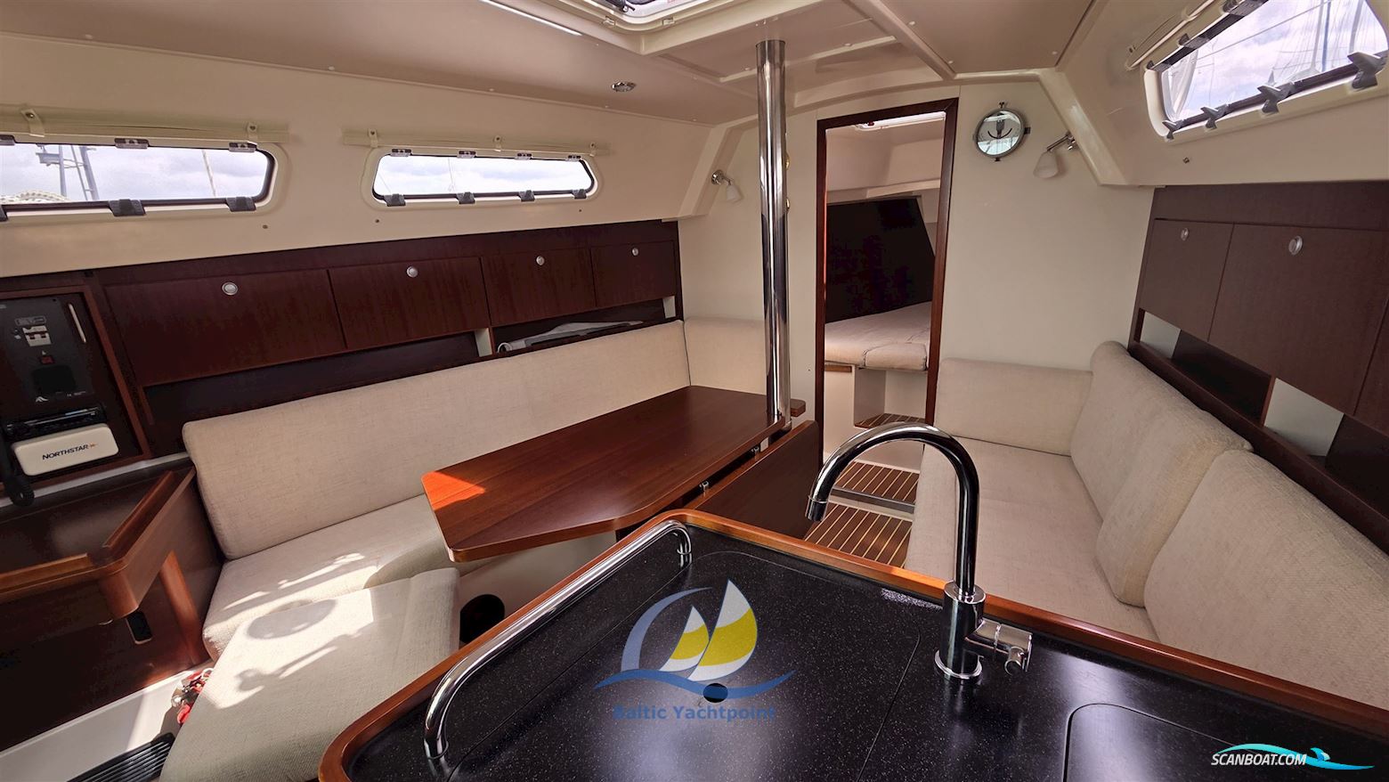 Hanse 320