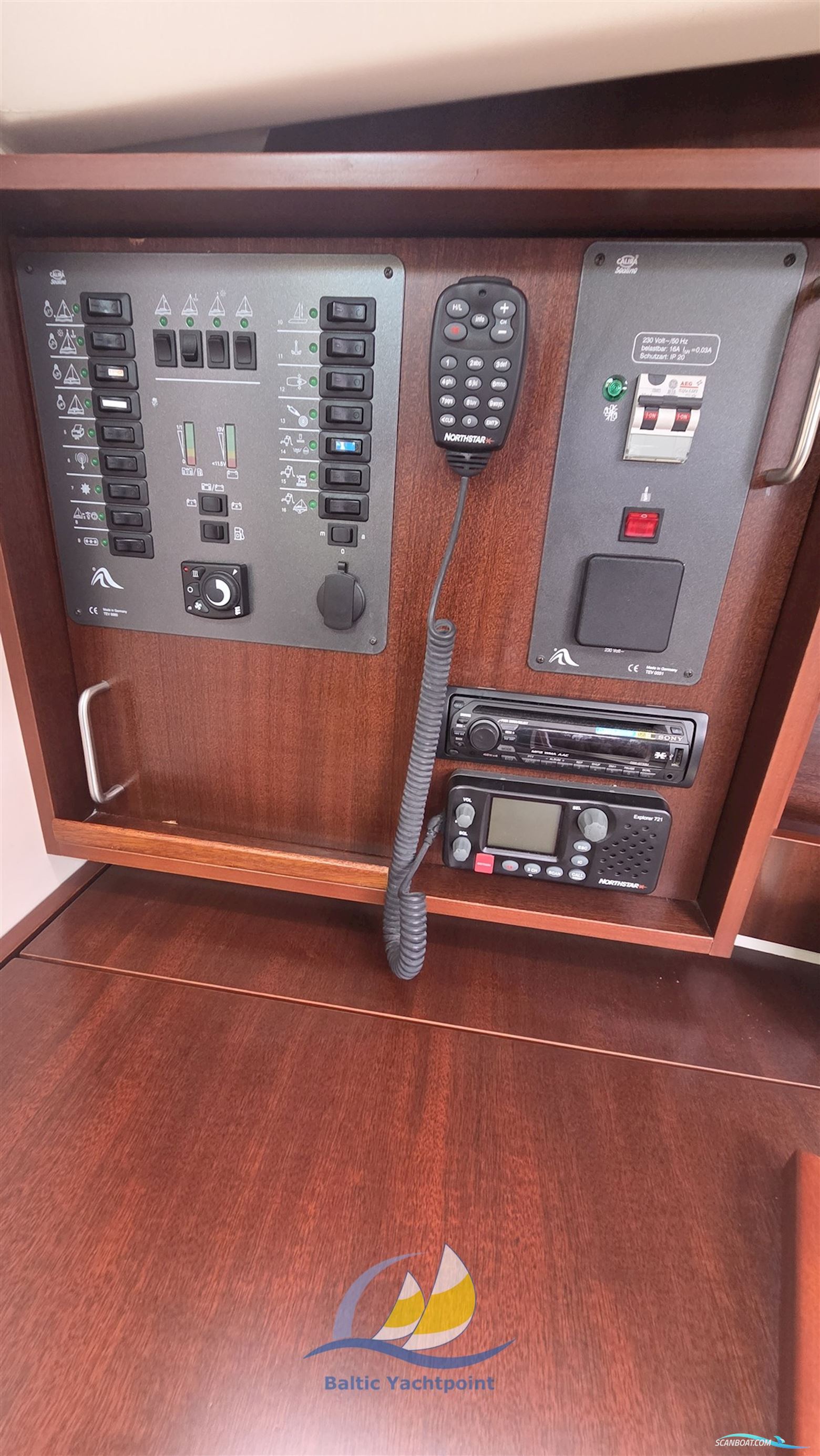 Hanse 320