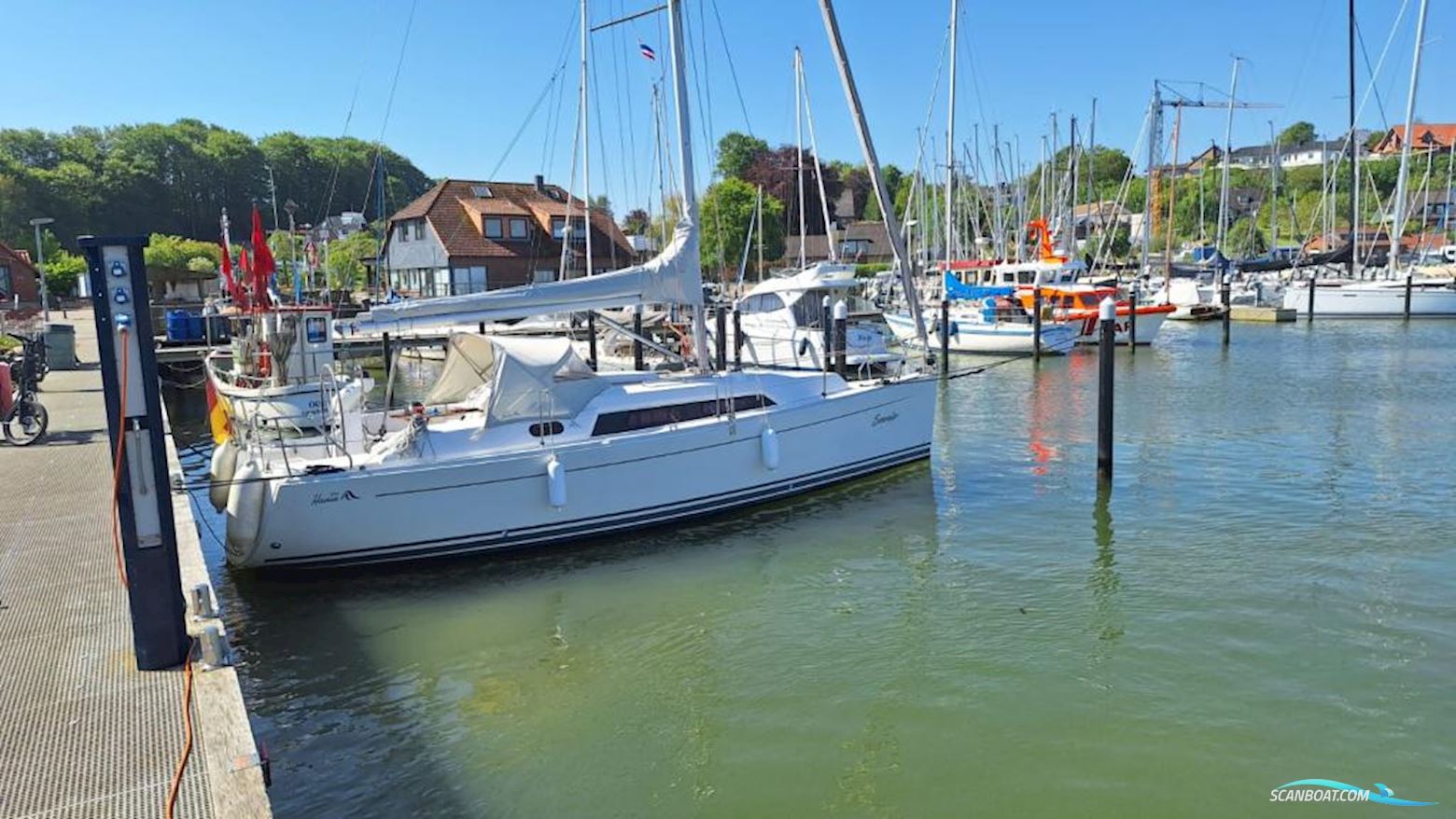 Hanse 320