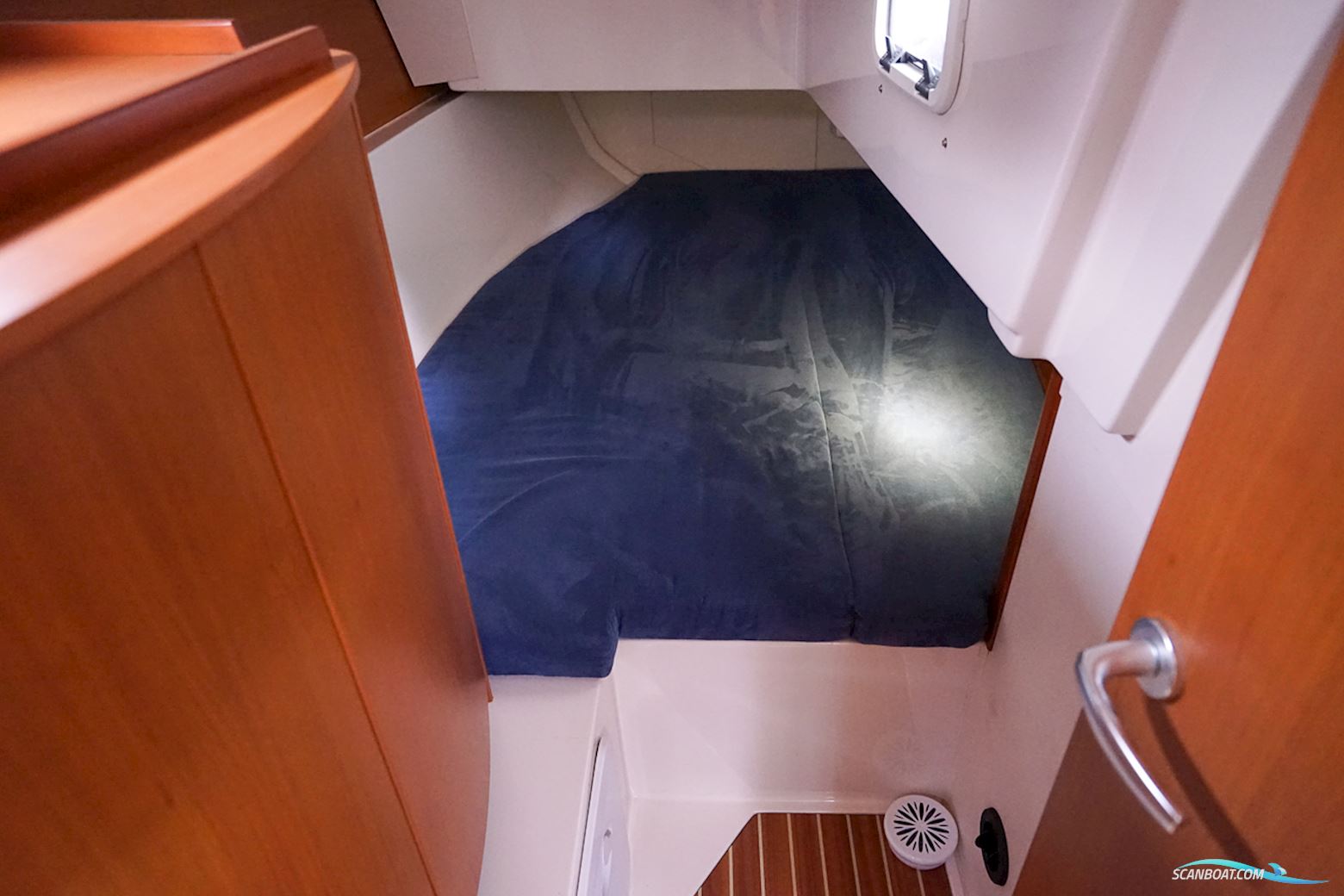 Hanse 325