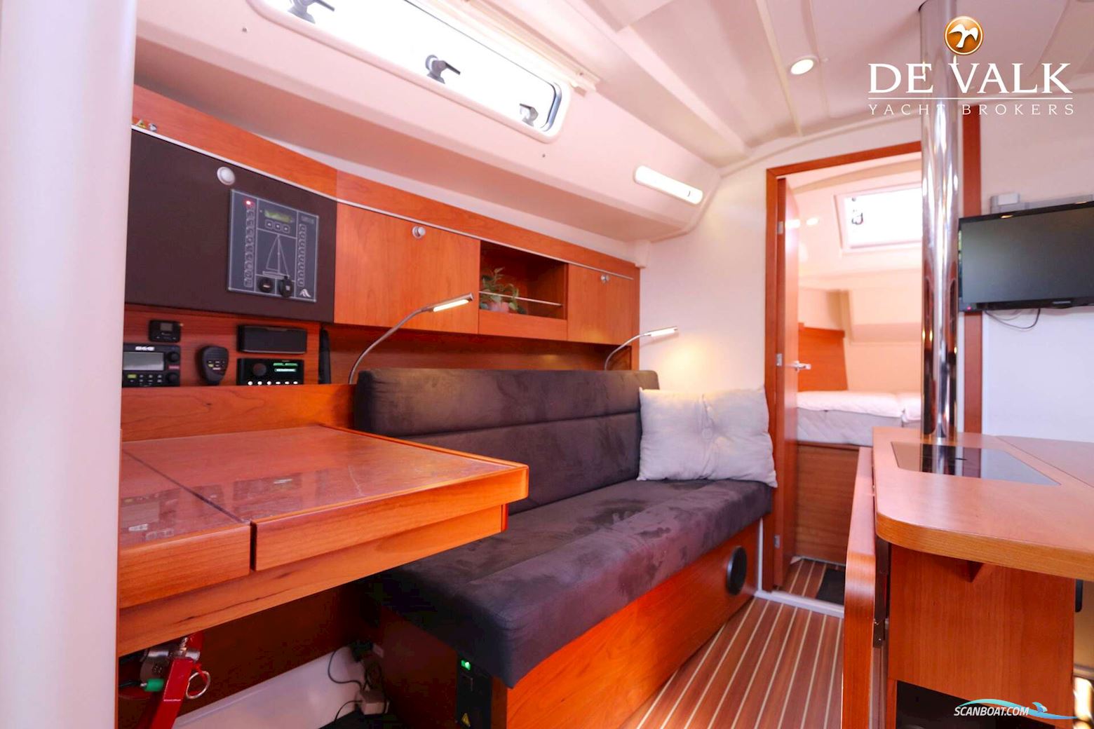 Hanse 345