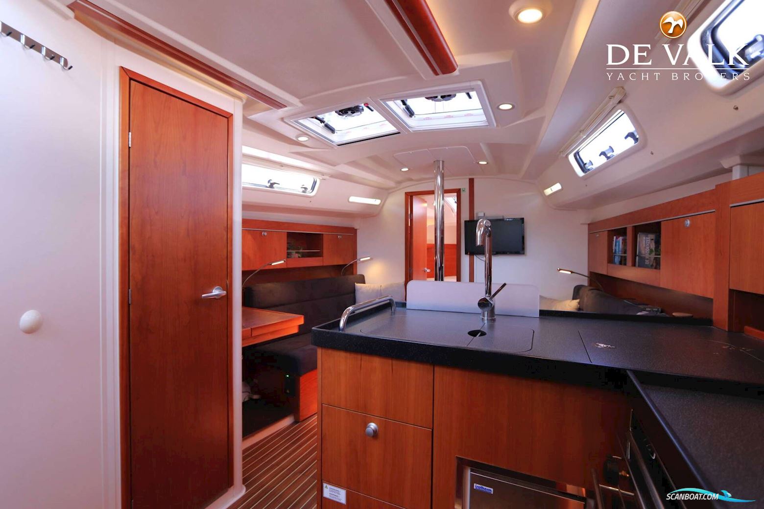 Hanse 345