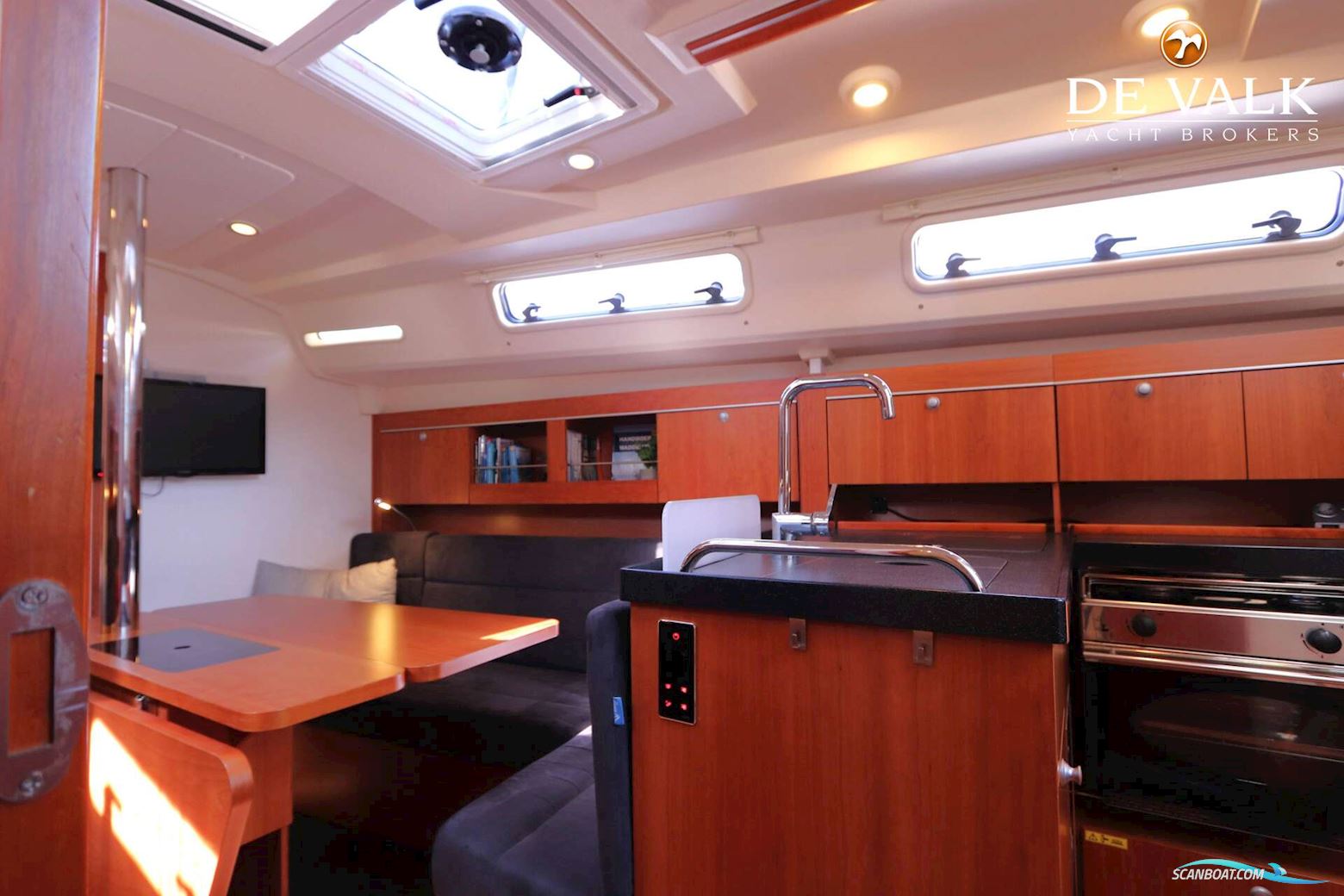 Hanse 345