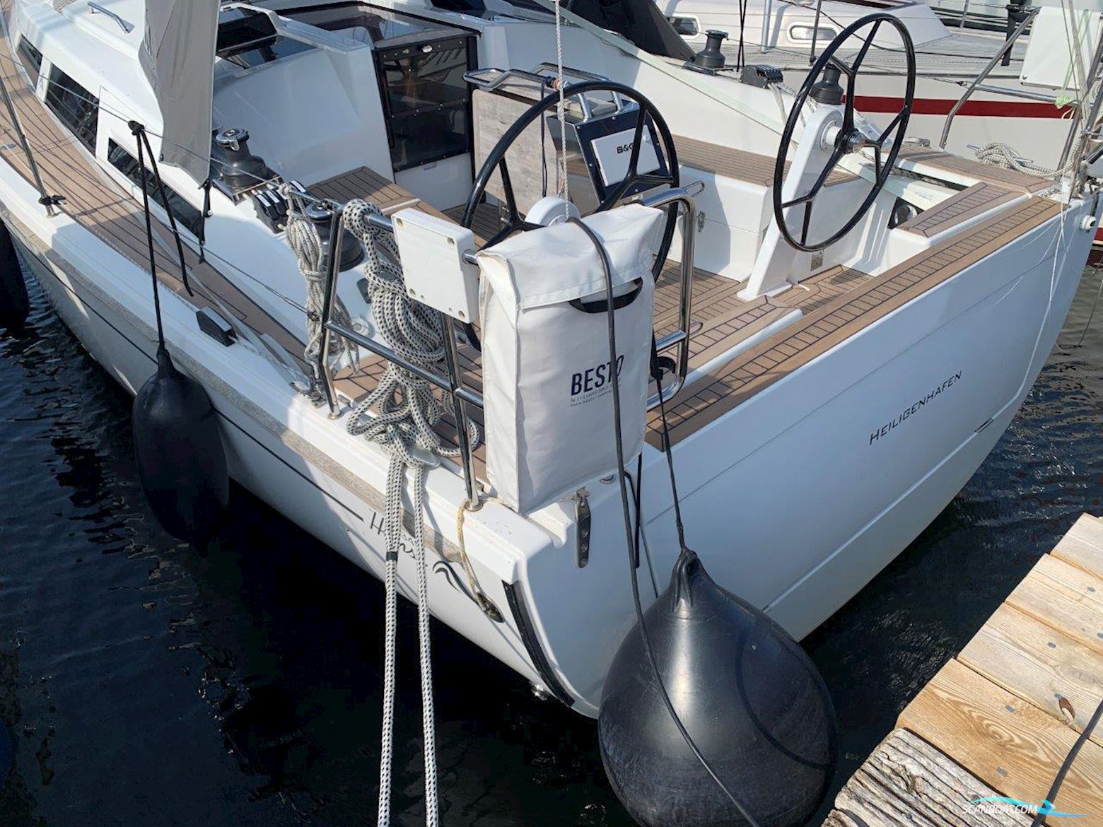Hanse 348