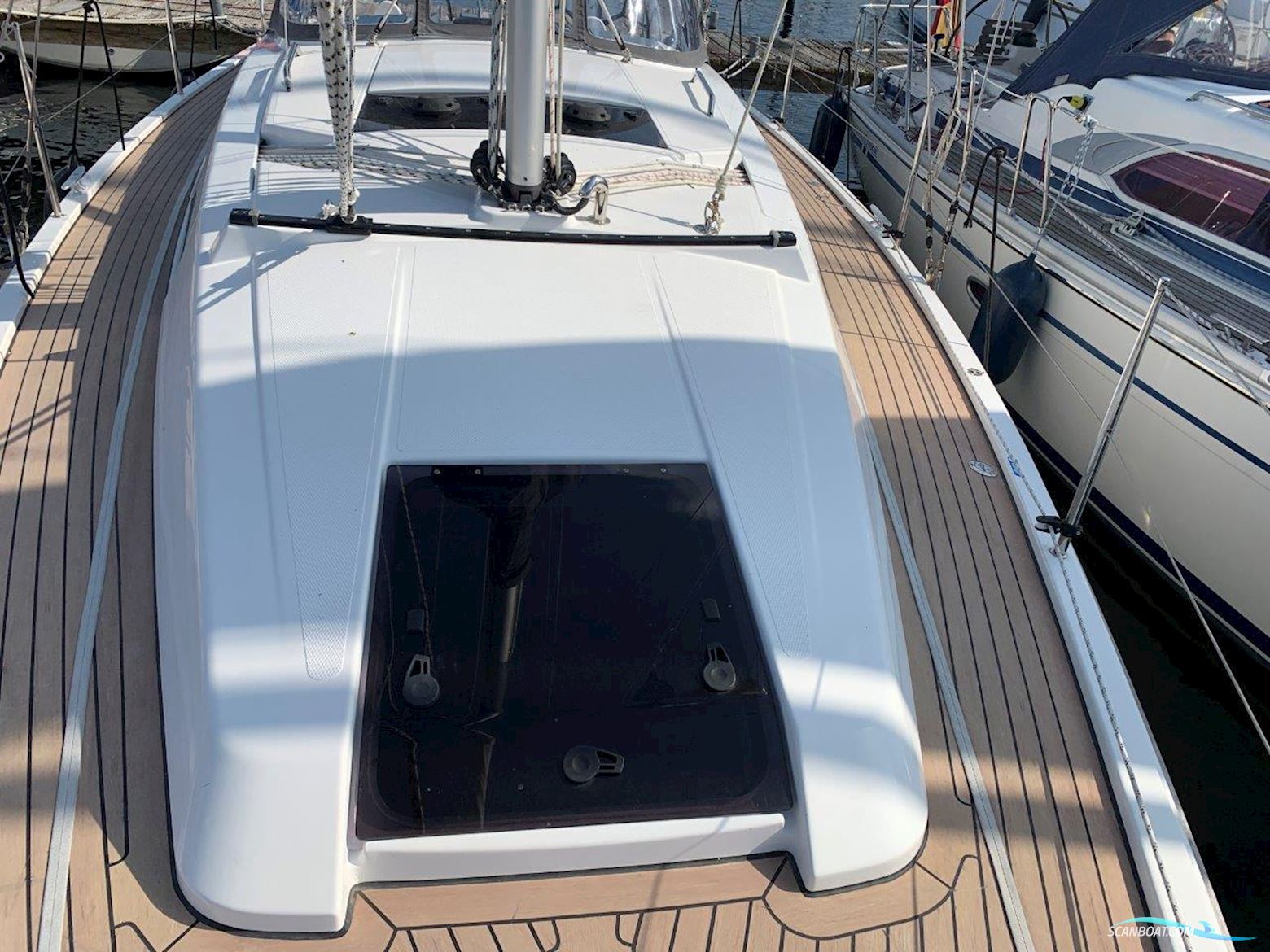Hanse 348