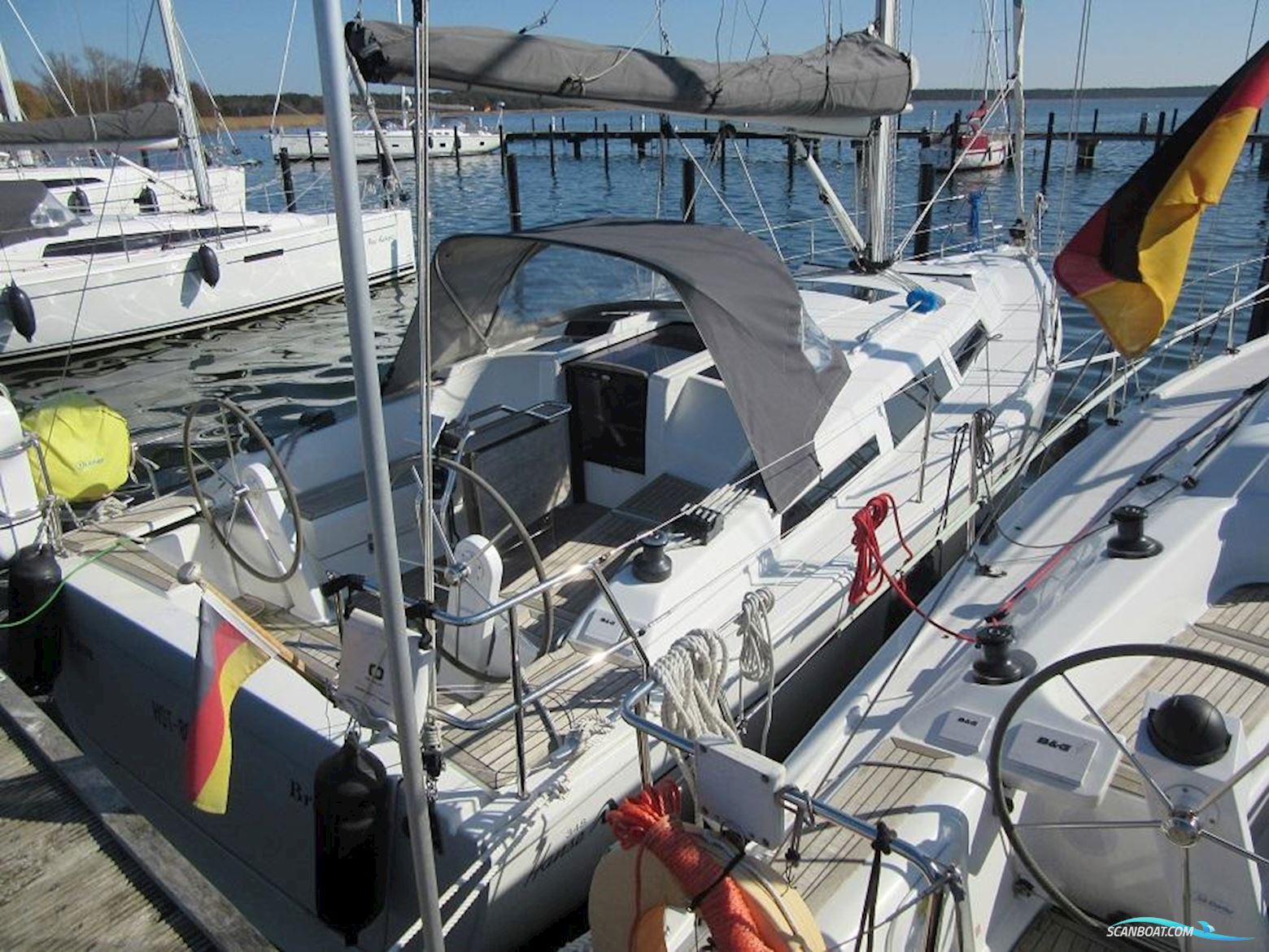 Hanse 348