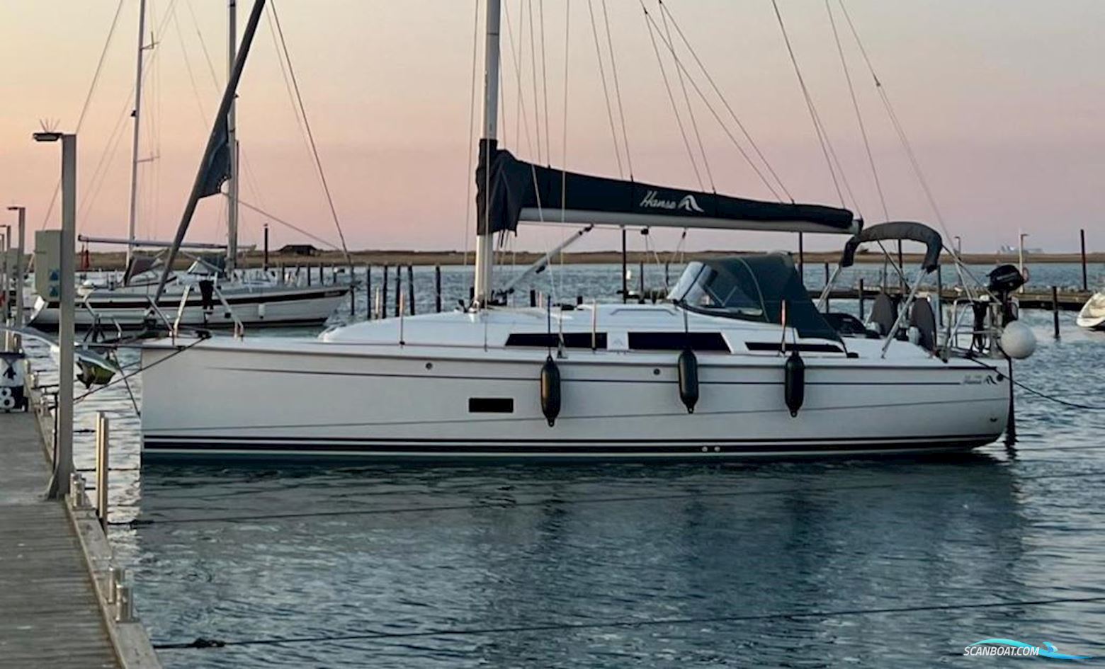 Hanse 348