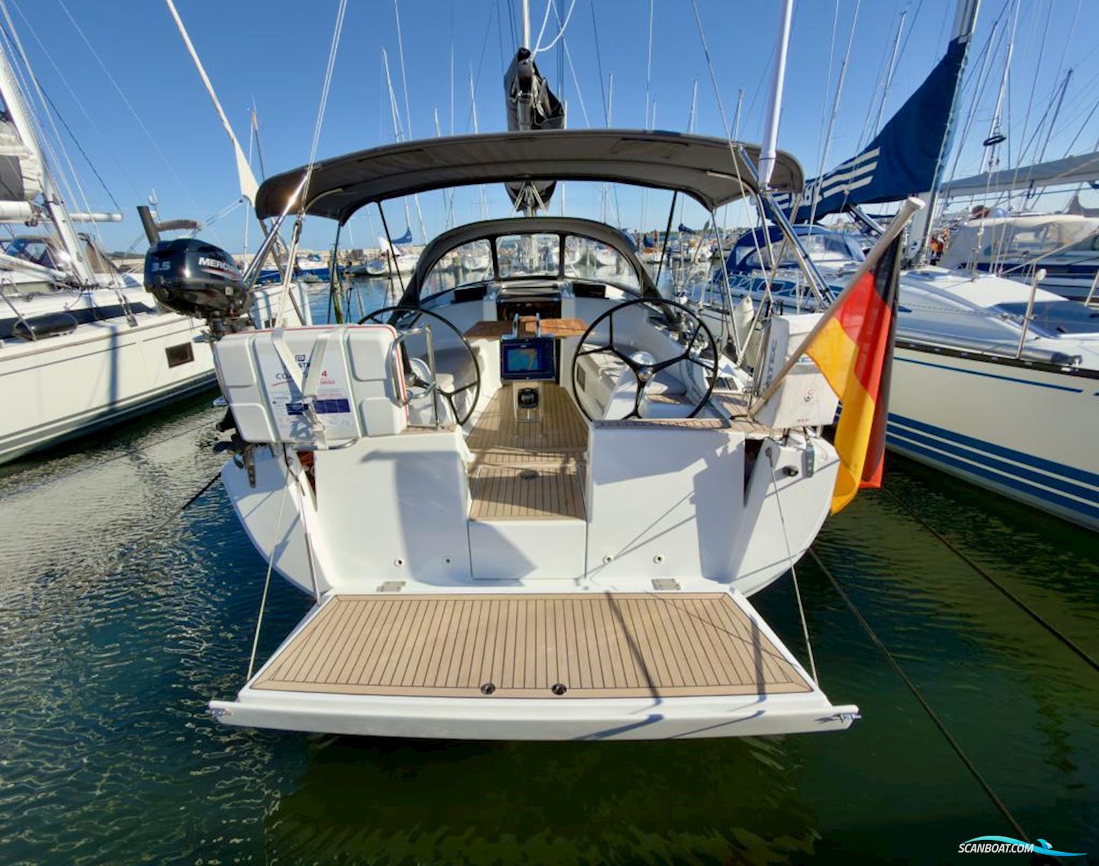 Hanse 348