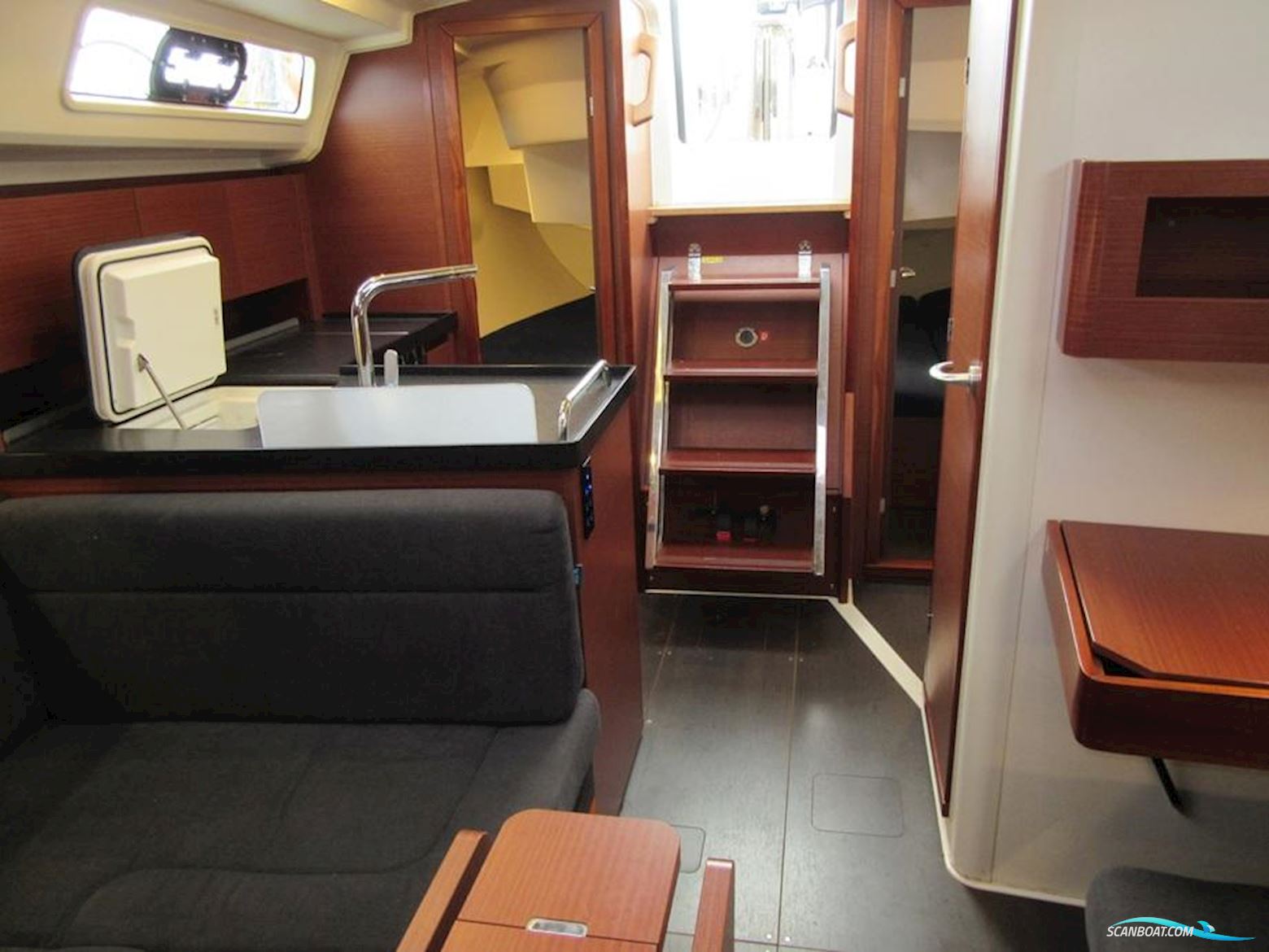 Hanse 348