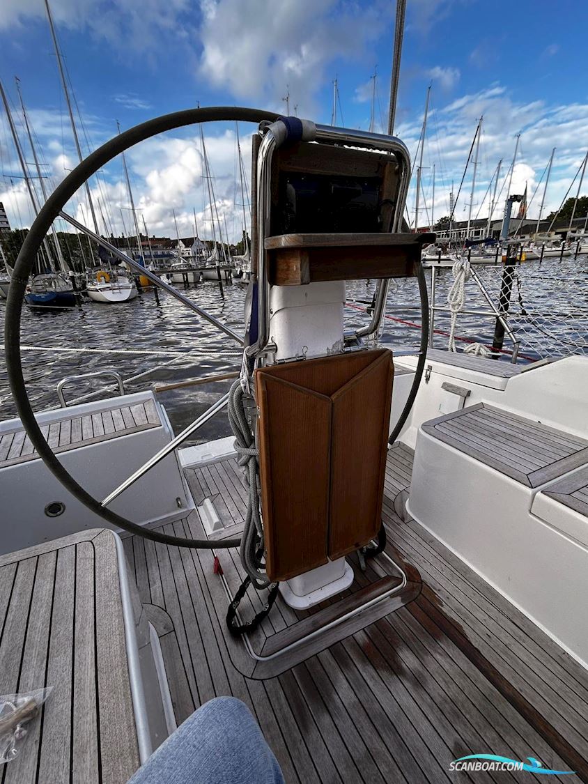 Hanse 350