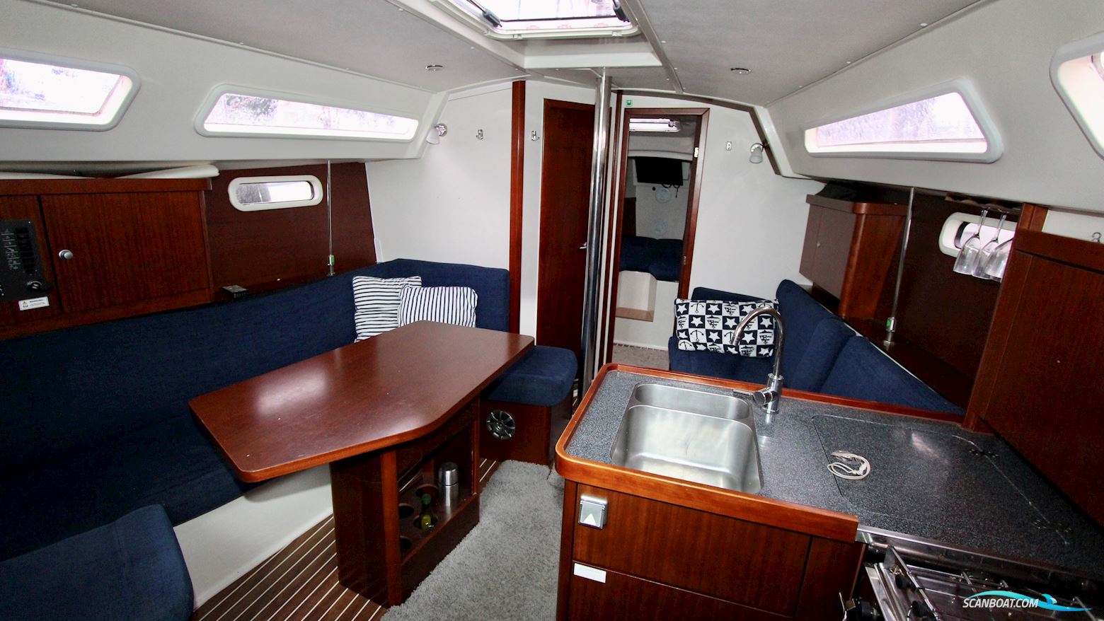 Hanse 350