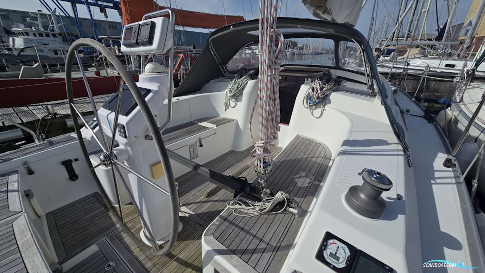 Hanse 350