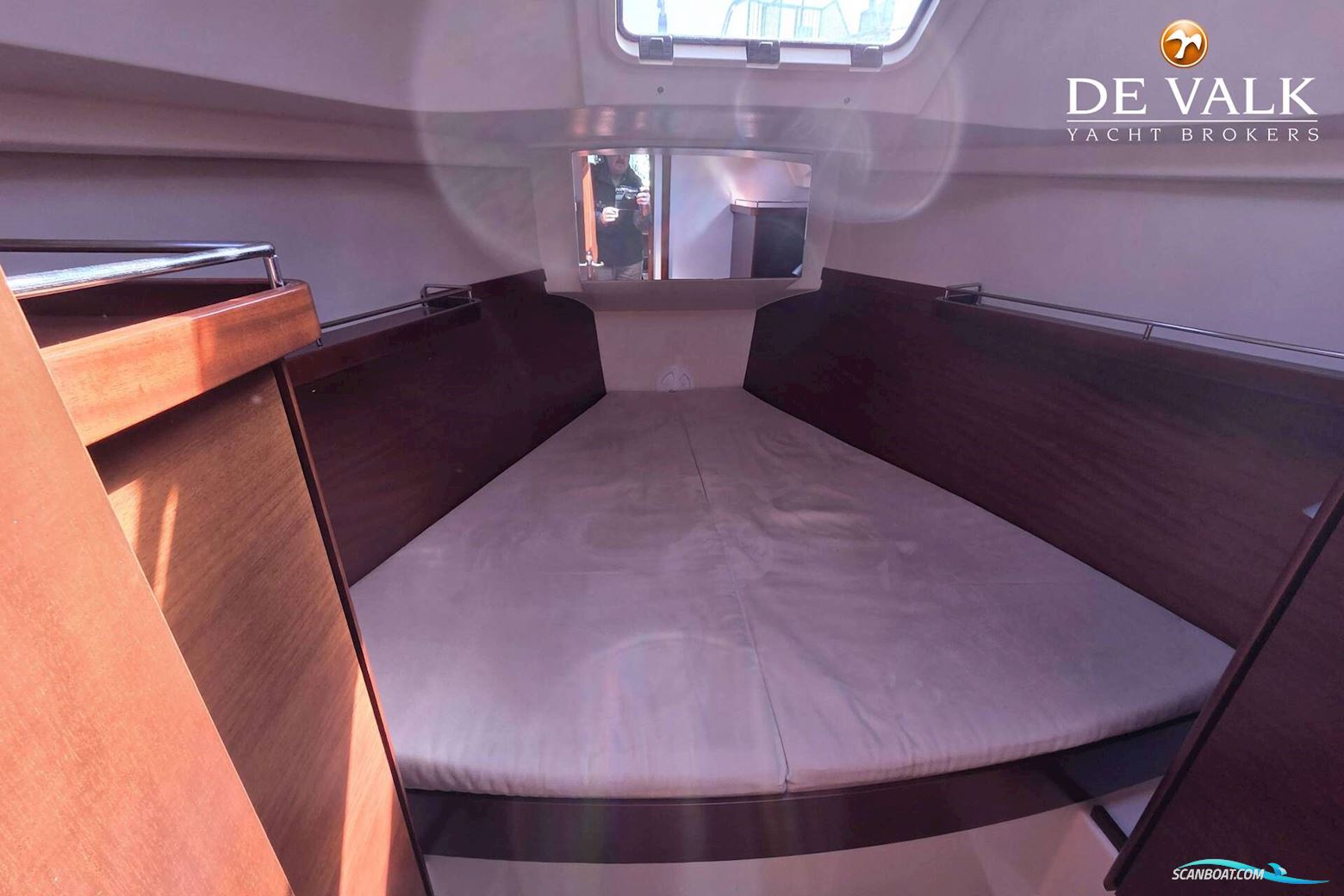 Hanse 370
