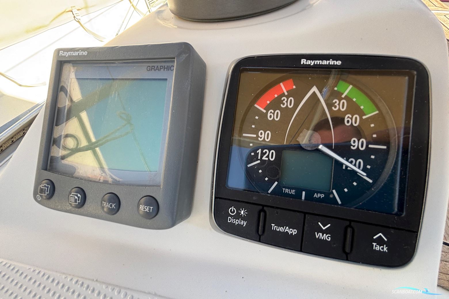 Hanse 370