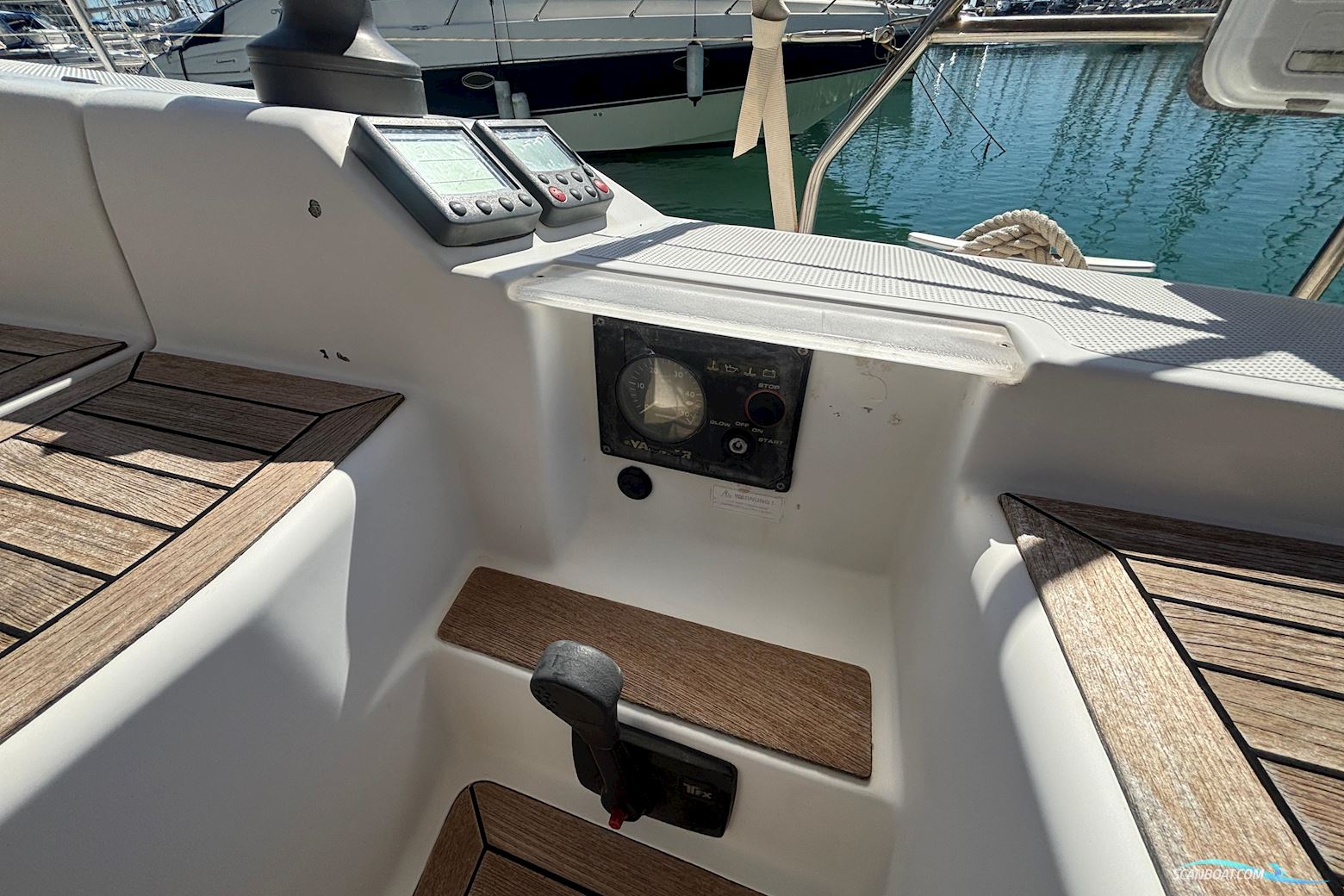 Hanse 370