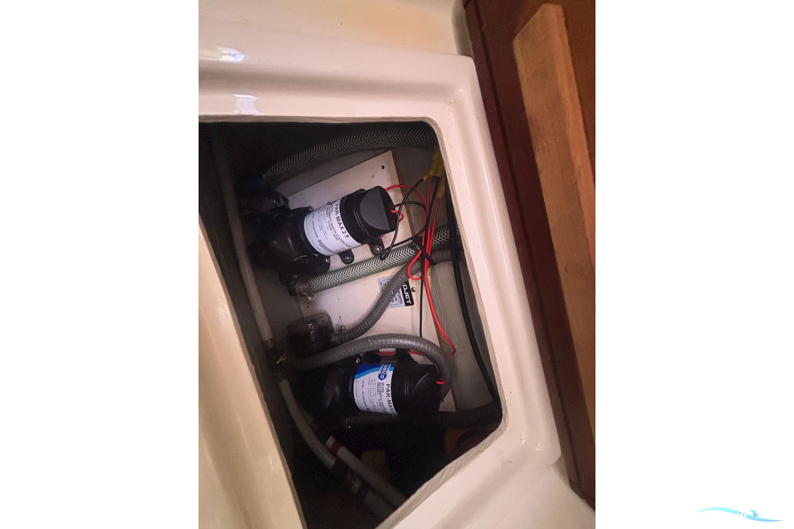 Hanse 370