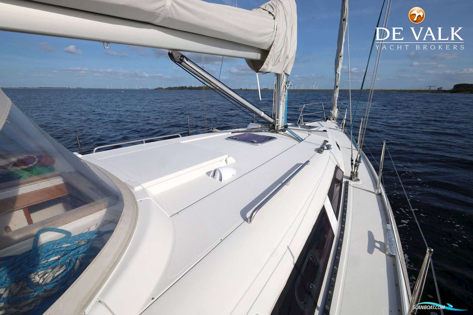 Hanse 370