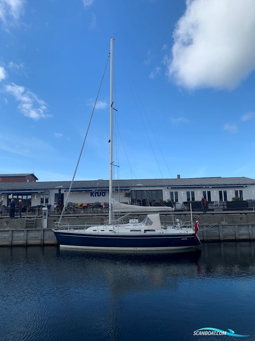 Hanse 371 Sailingboat 2001, with Volvo Penta md2030 engine, Denmark