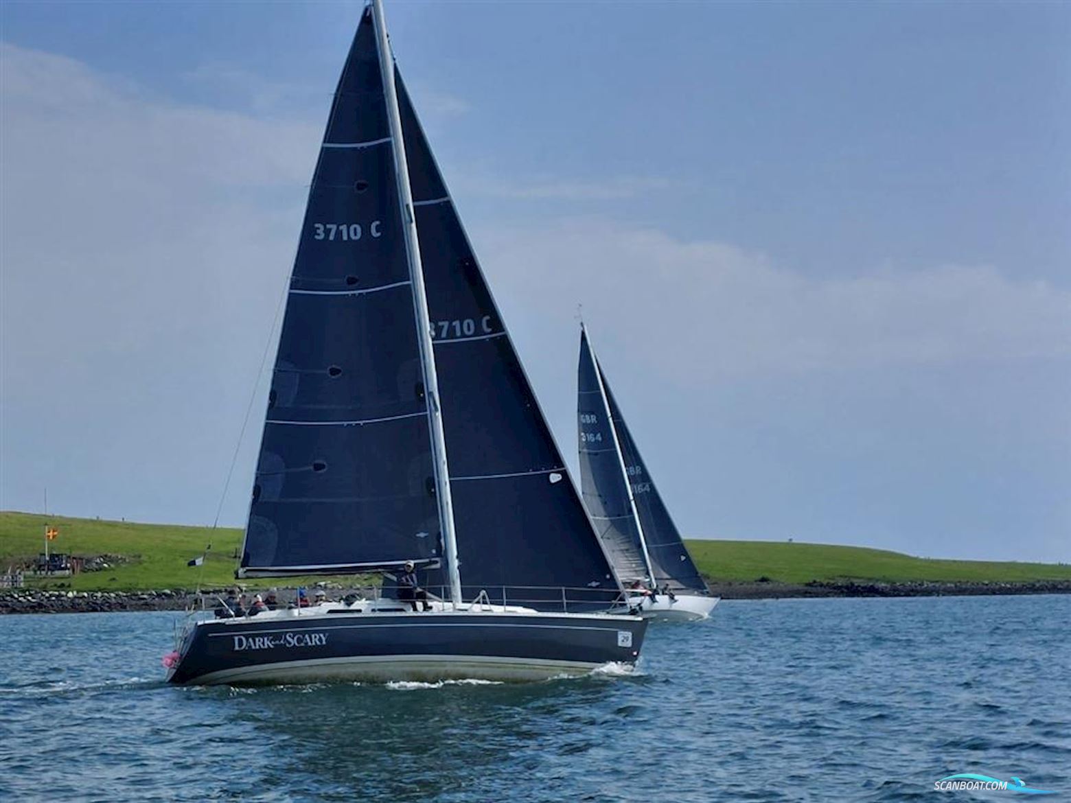 Hanse 371
