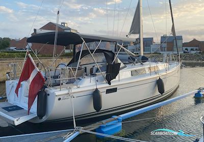 Hanse 385 - 3 Cabin Sailingboat 2015, with Volvo Penta D1-30 engine, Denmark